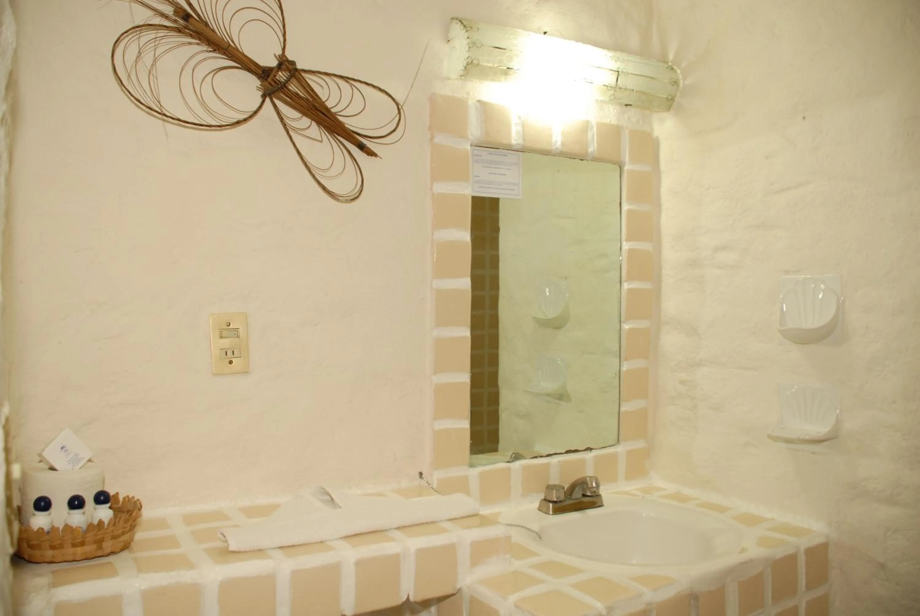 Bathroom in Hotel Puerta Del Mar Ixtapa