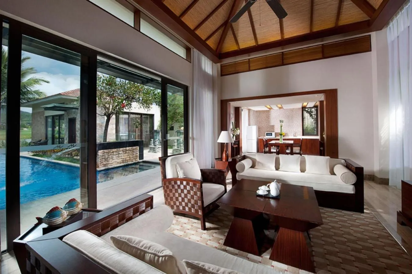 Living room in Grand Metropark Villa Resort Sanya Yalong Bay