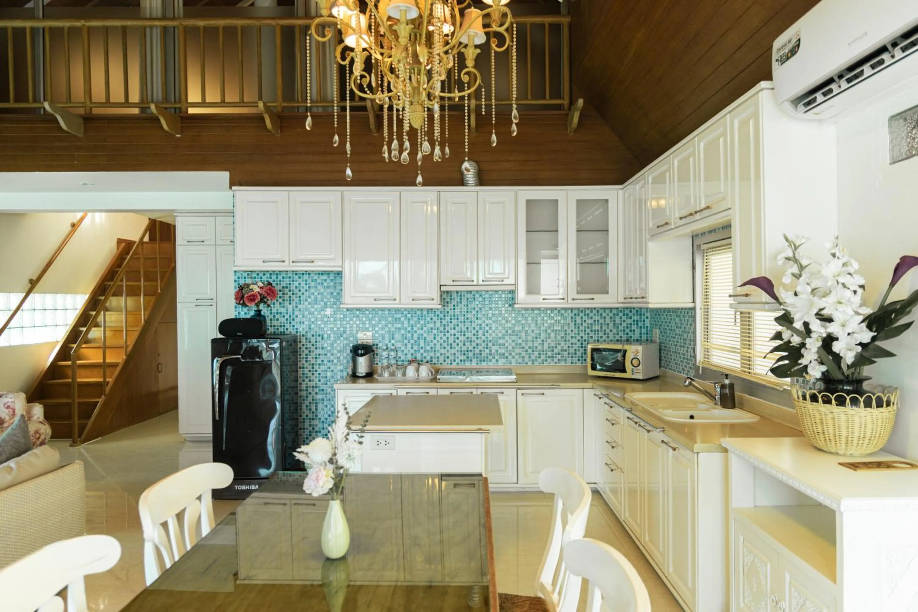 microwave in Bandara On Sea, Rayong