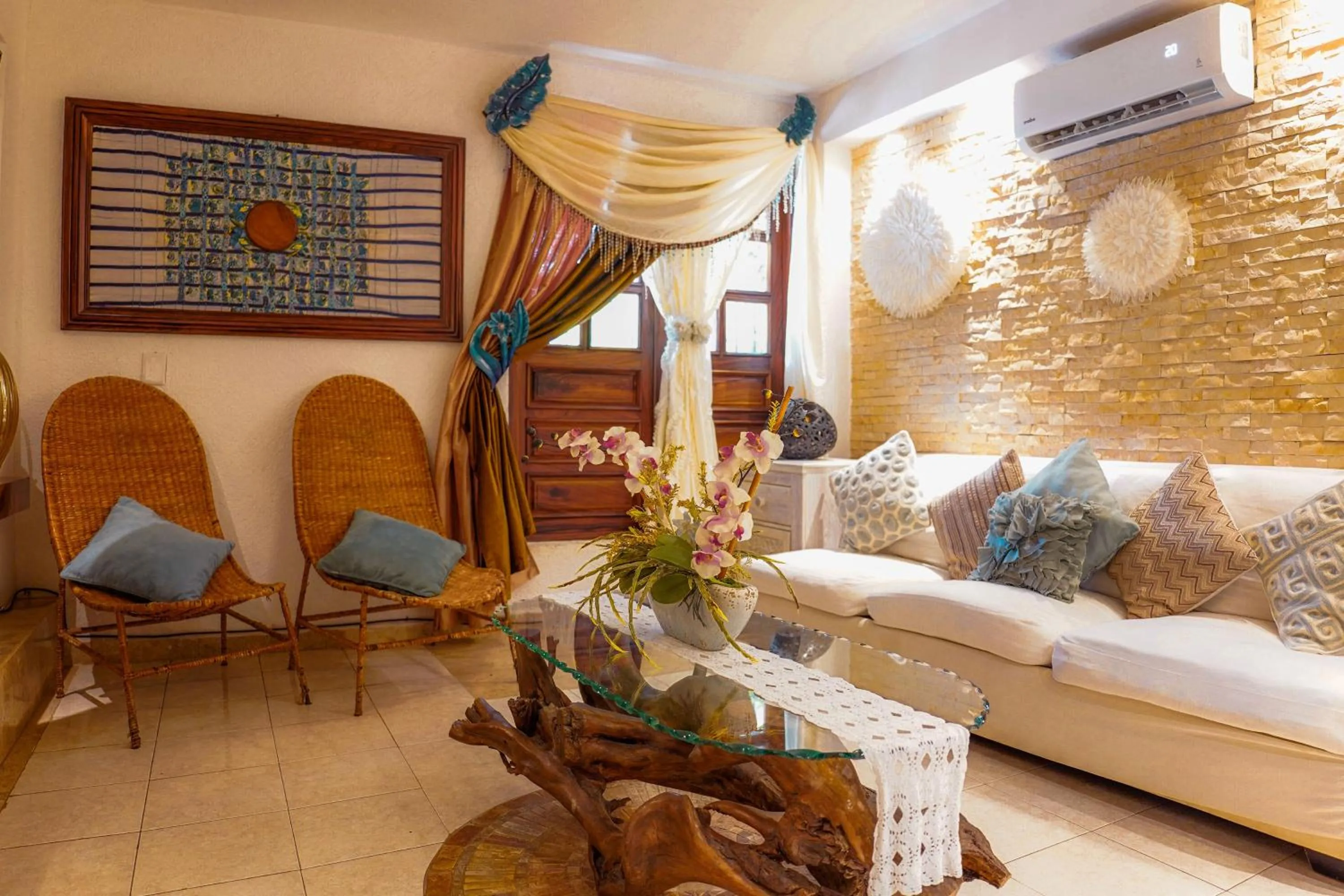 Living room, Bed in Casa Jaguar Hotel & Boutique