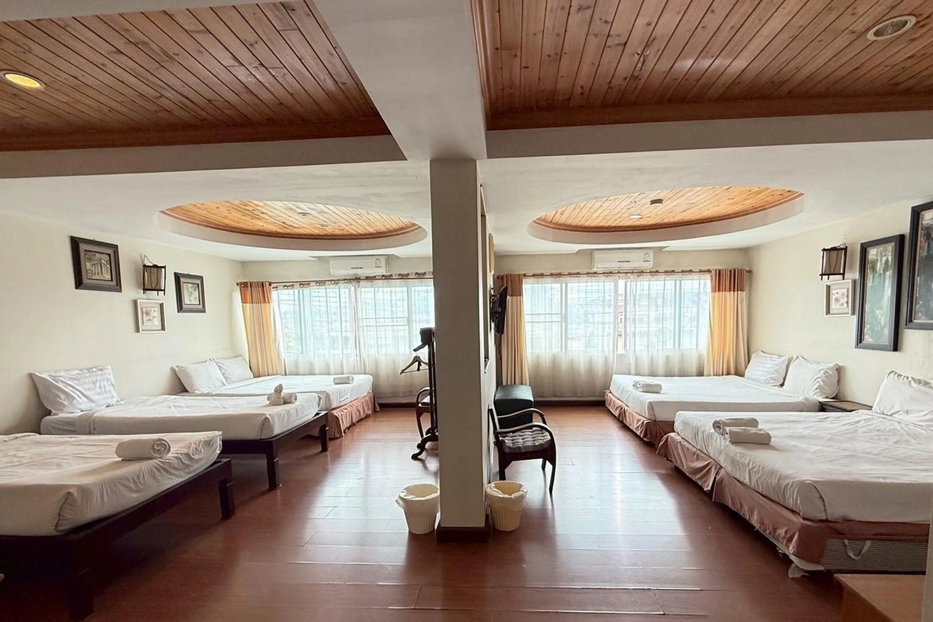 Photo of the whole room, Bed in Maekhong Delta Boutique Hotel