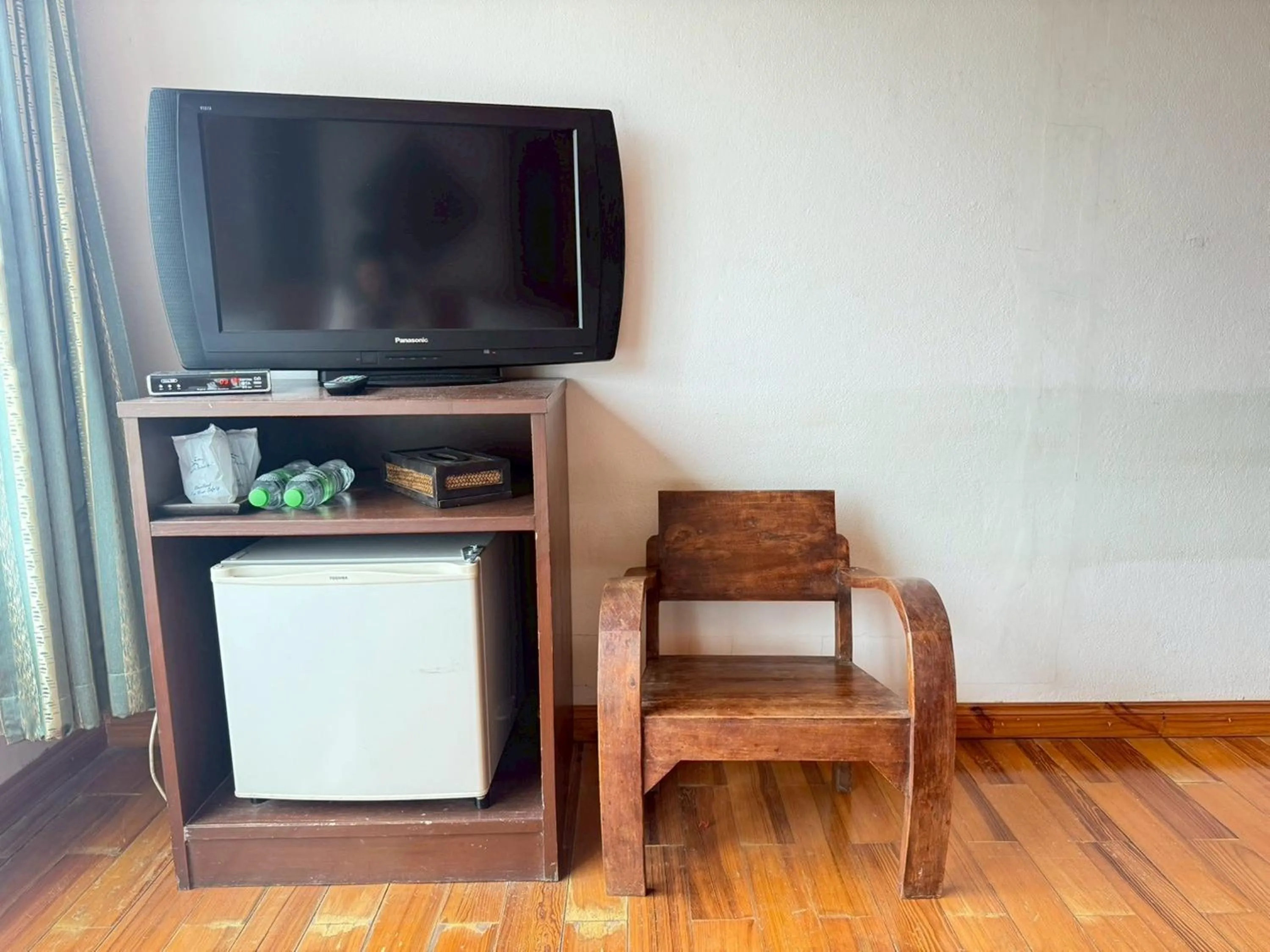 TV and multimedia in Maekhong Delta Boutique Hotel