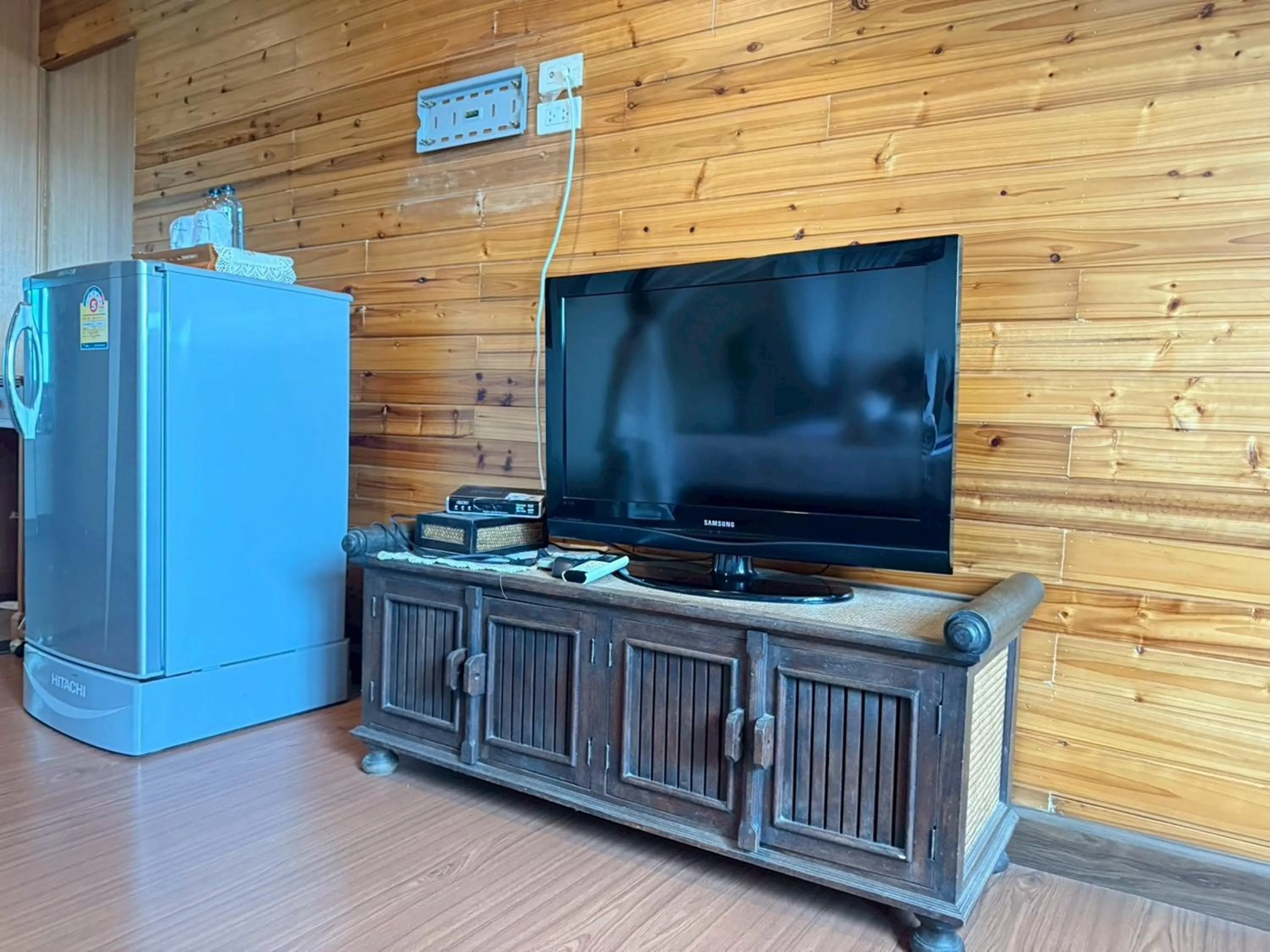 TV and multimedia in Maekhong Delta Boutique Hotel