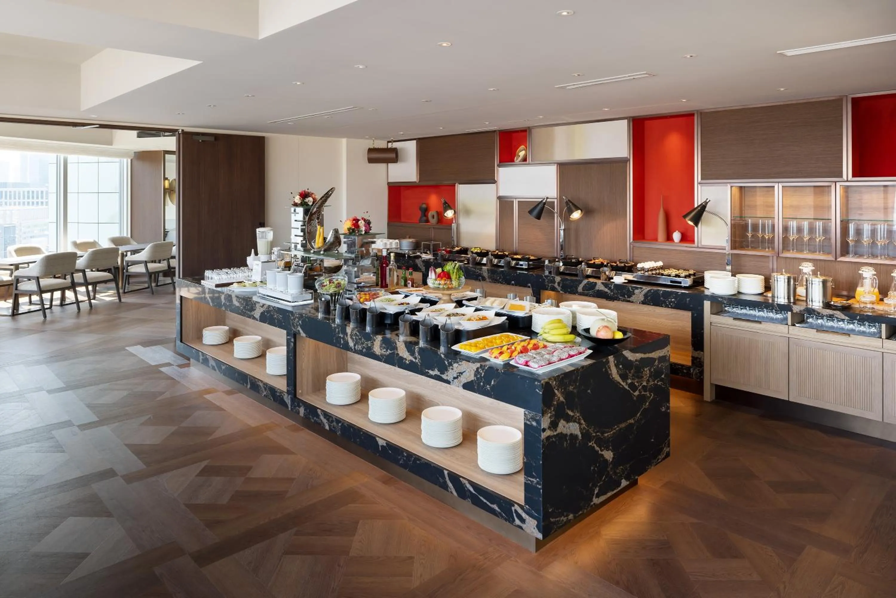 Lounge or bar in The Prince Park Tower Tokyo - Preferred Hotels & Resorts, LVX Collection