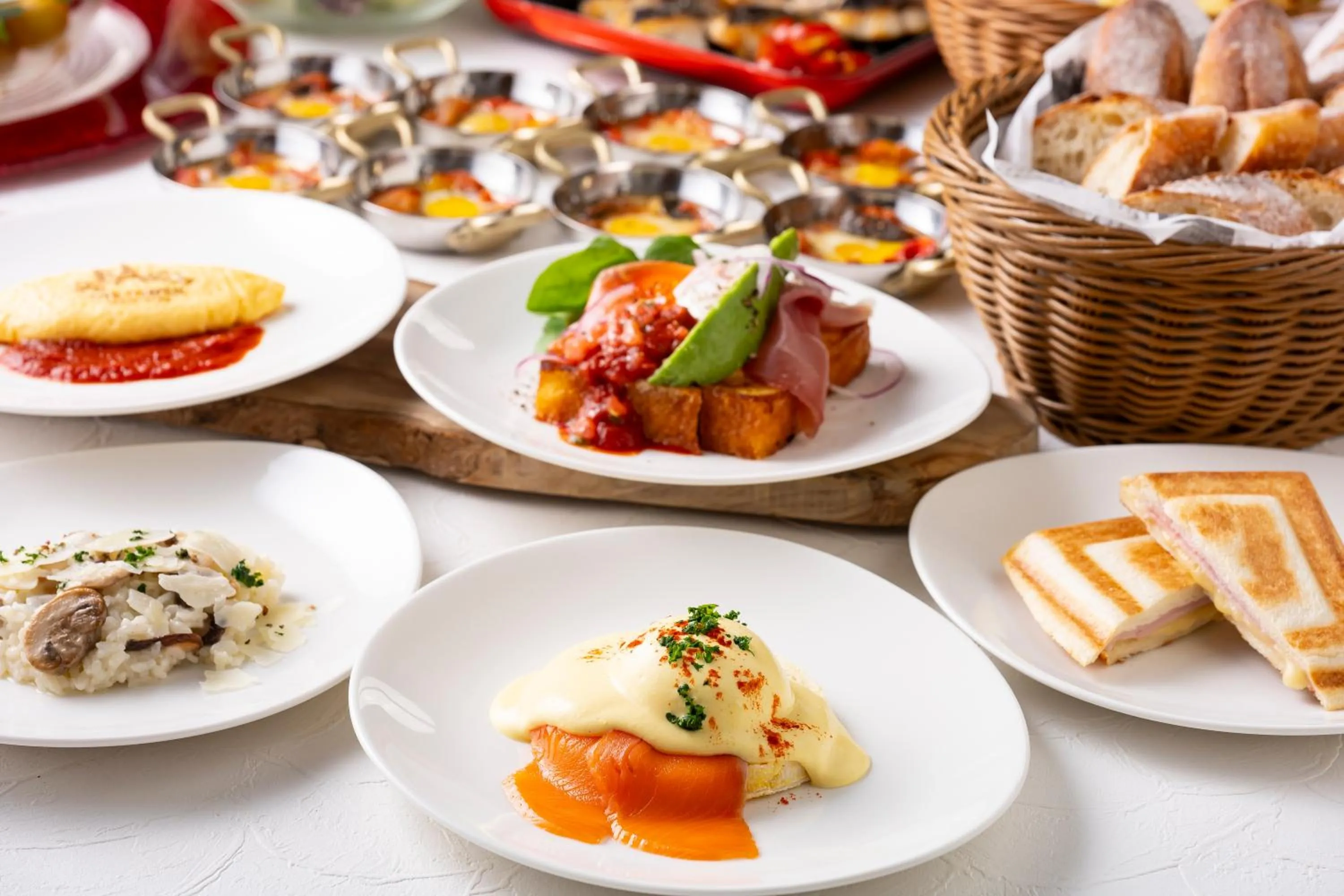 Food and drinks in The Prince Park Tower Tokyo - Preferred Hotels & Resorts, LVX Collection