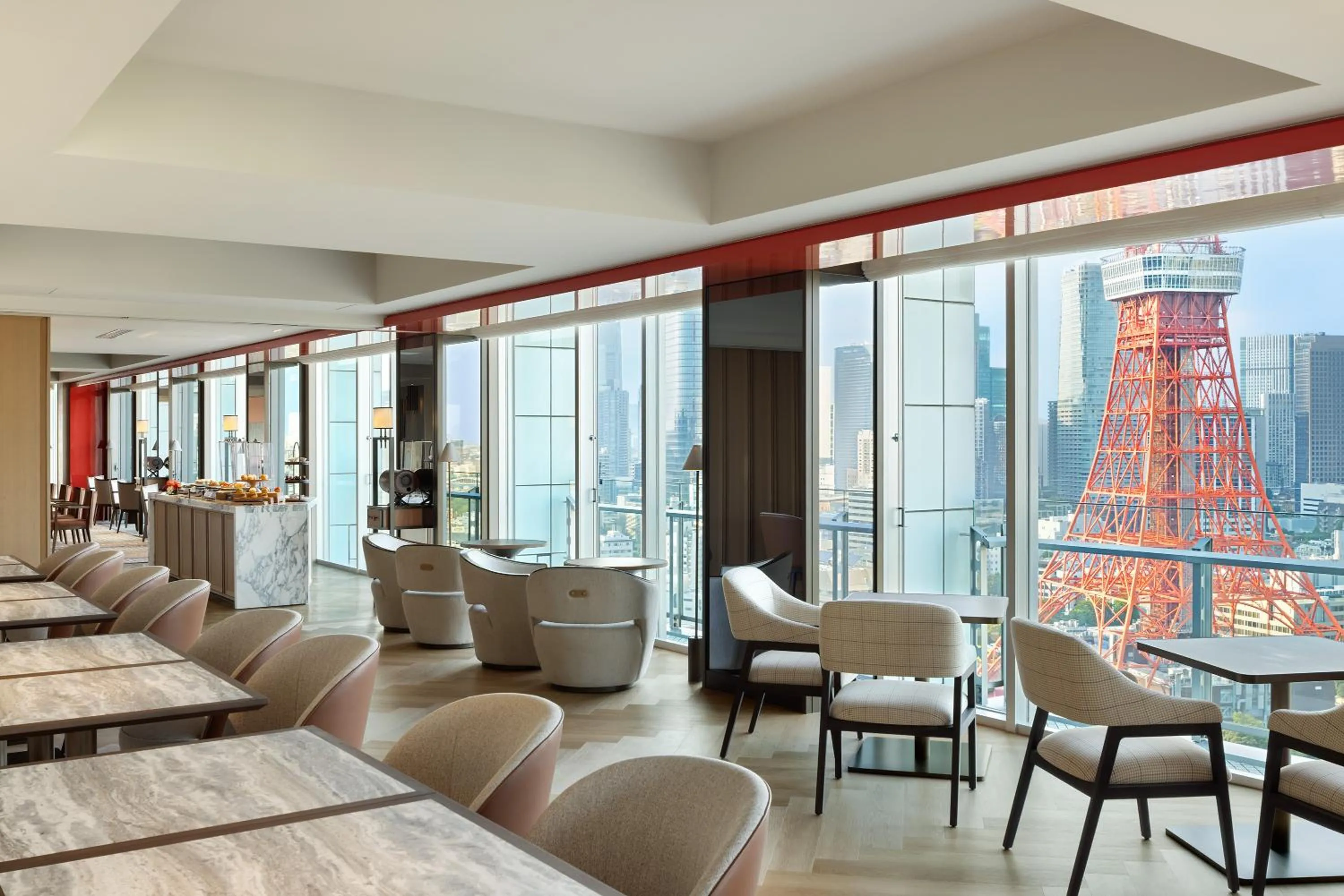 Lounge or bar in The Prince Park Tower Tokyo - Preferred Hotels & Resorts, LVX Collection