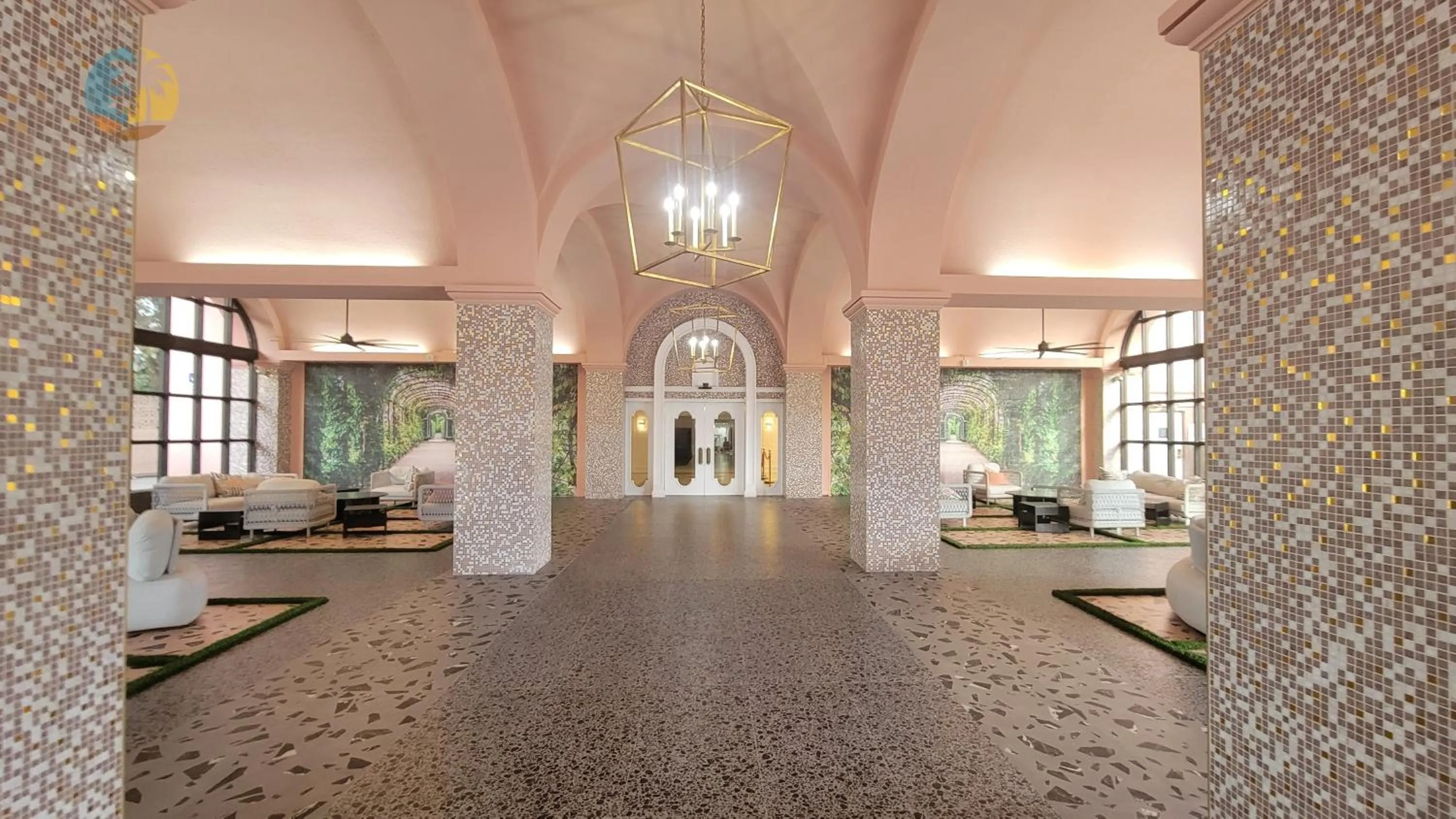 Luxury Beach Resort - HORA RENTALS