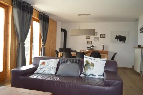 "Chalet le Dahlia - 4 Vallees"