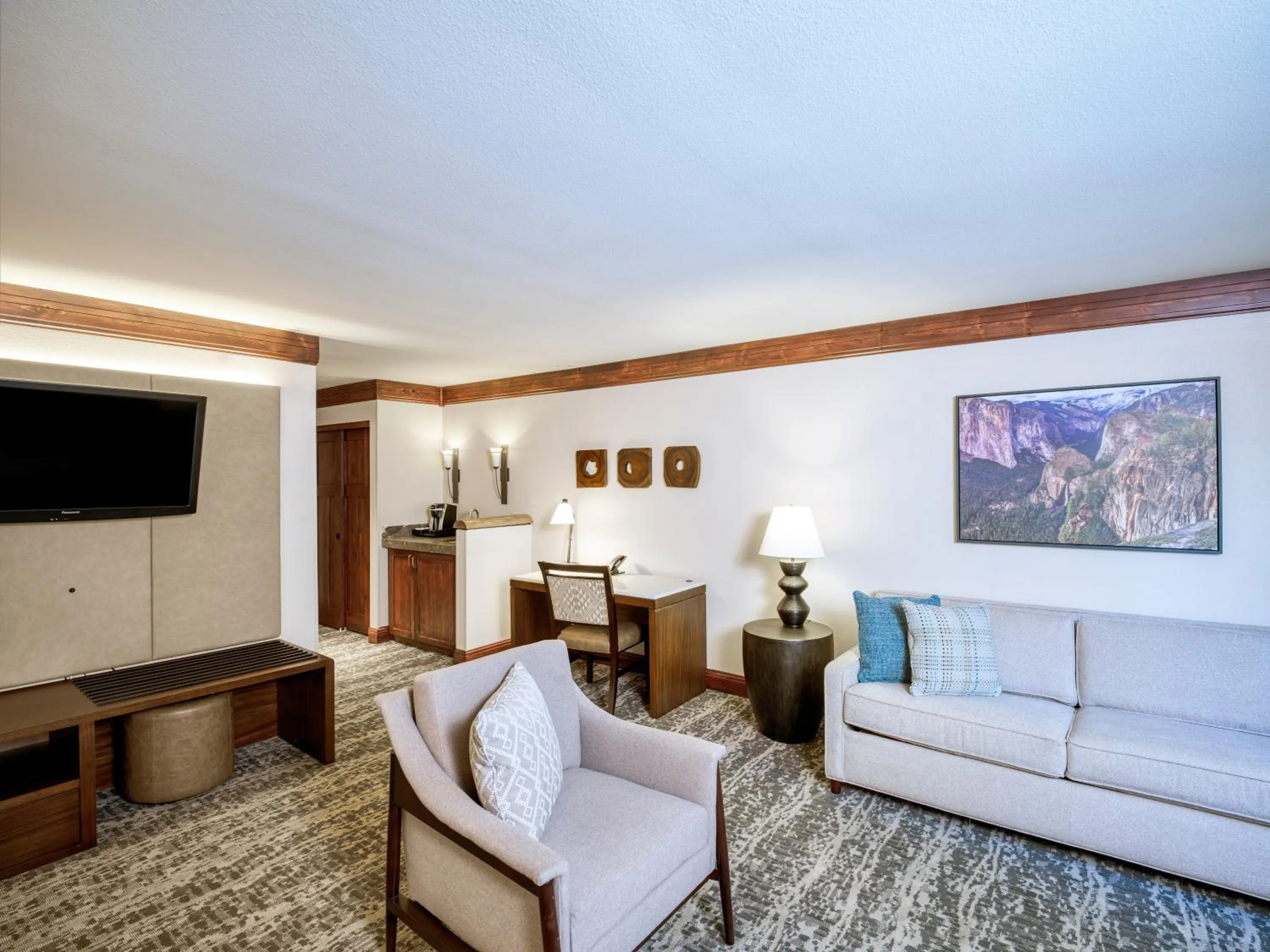 Photo of the whole room in Tenaya at Yosemite