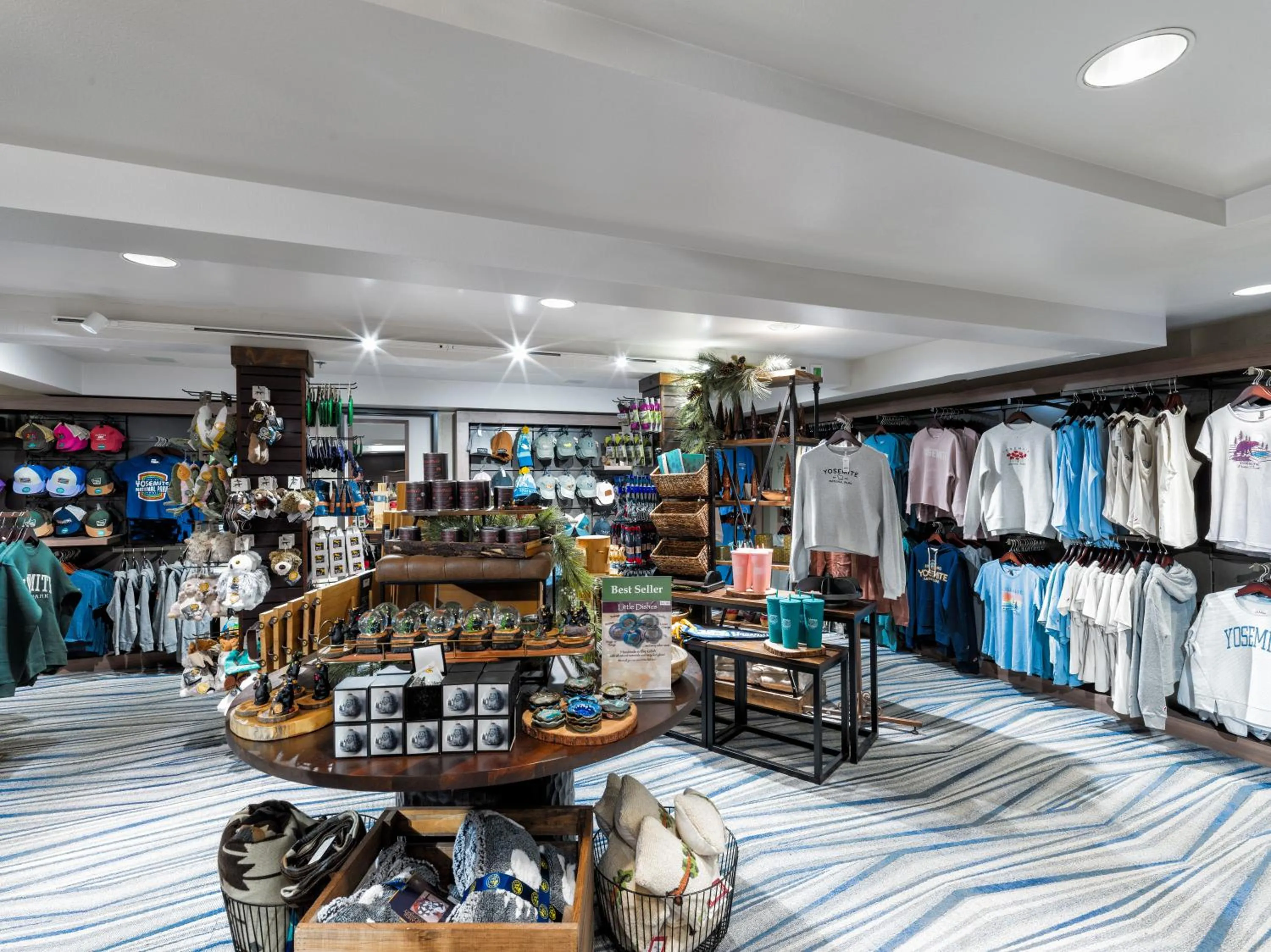 Shopping Area in Tenaya at Yosemite