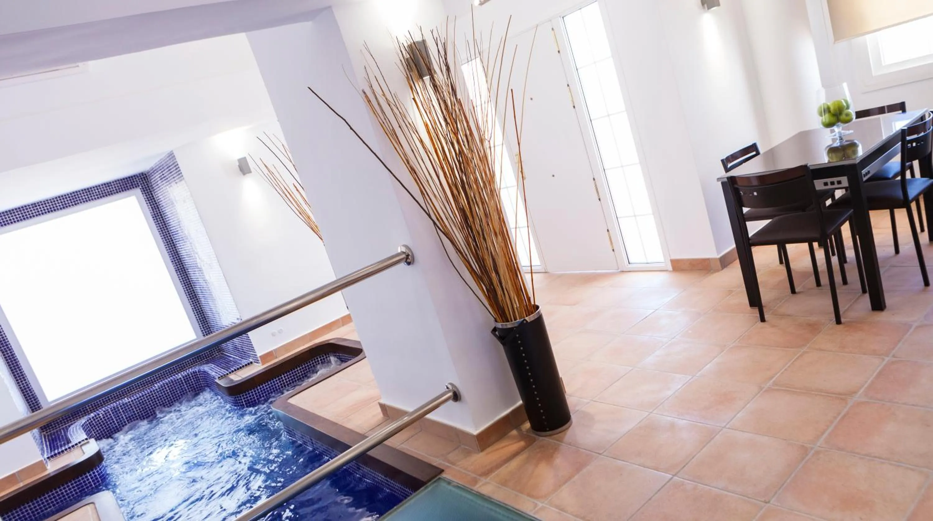 Communal lounge/ TV room in Apartamentos Mexico