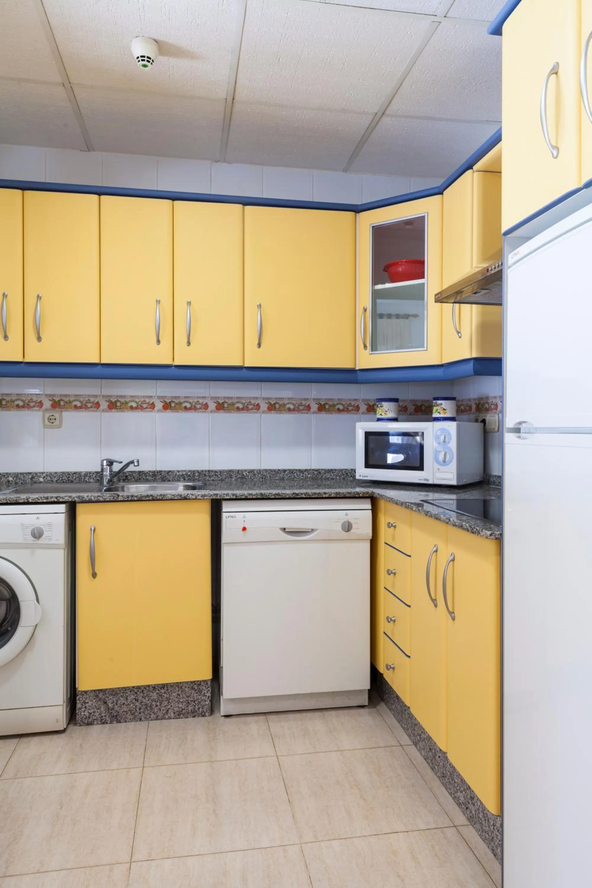 Kitchen or kitchenette in Apartamentos Mexico