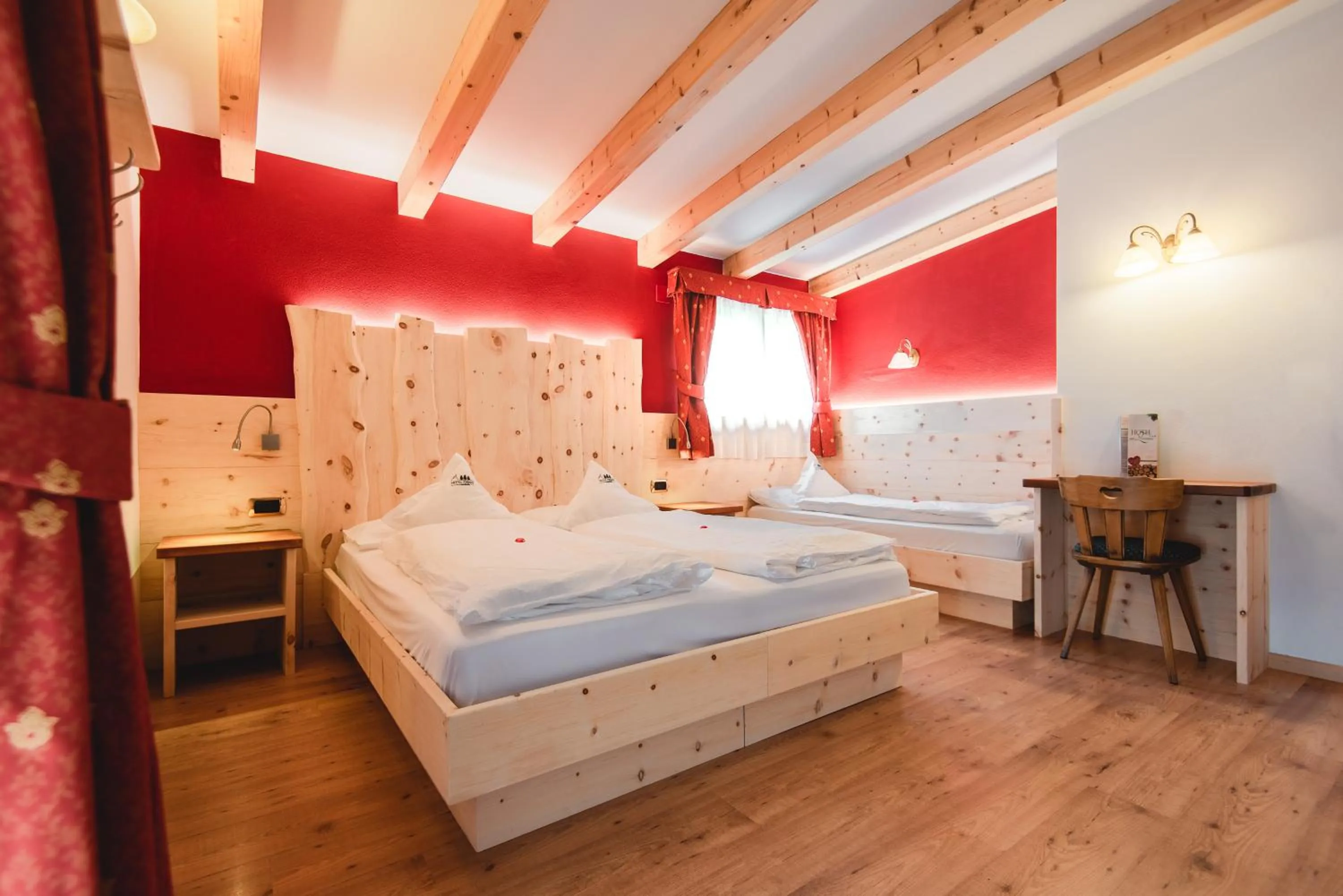 Bedroom in Hotel Zirmes