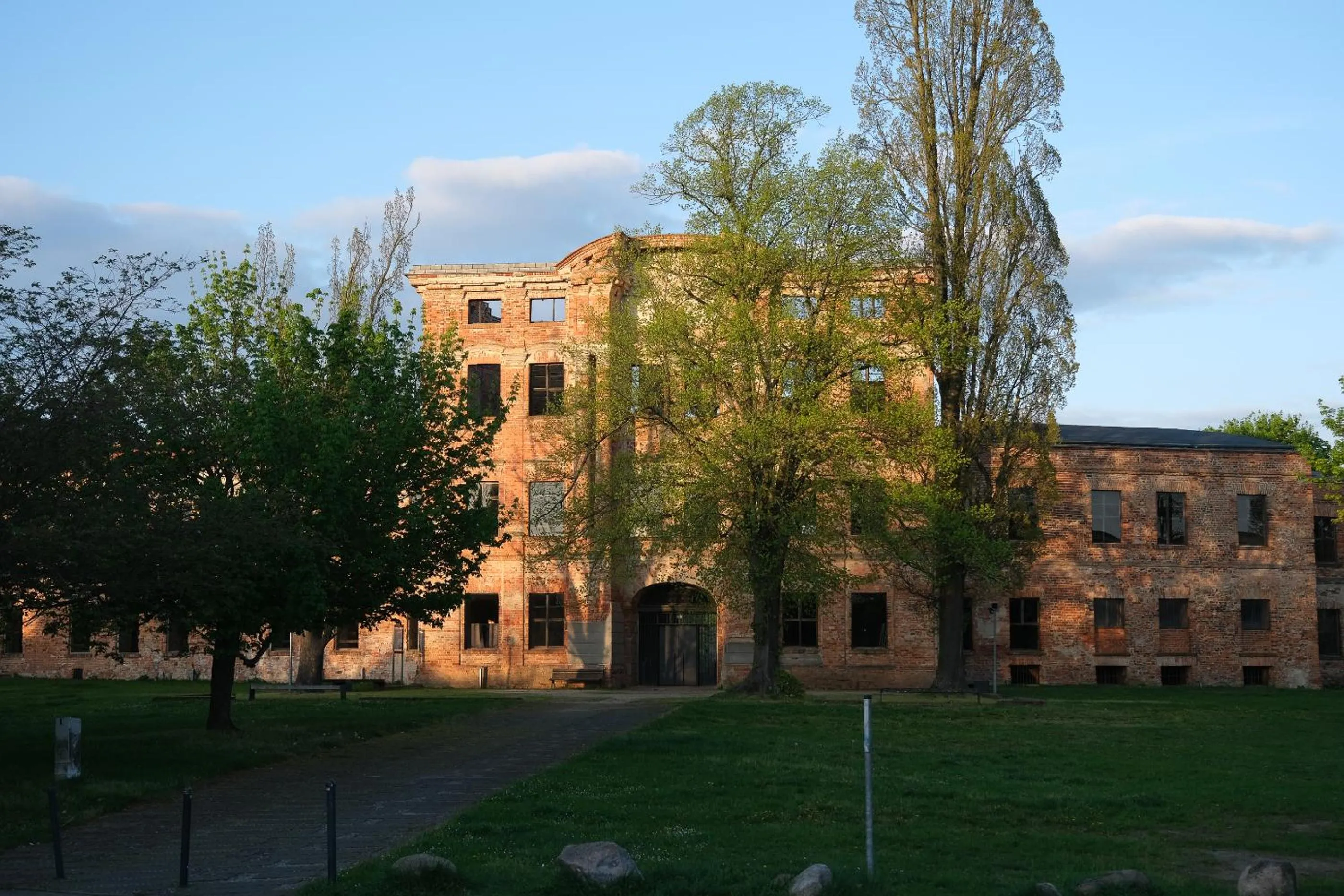 Natural landscape in Hotel & Restaurant am Schlosspark