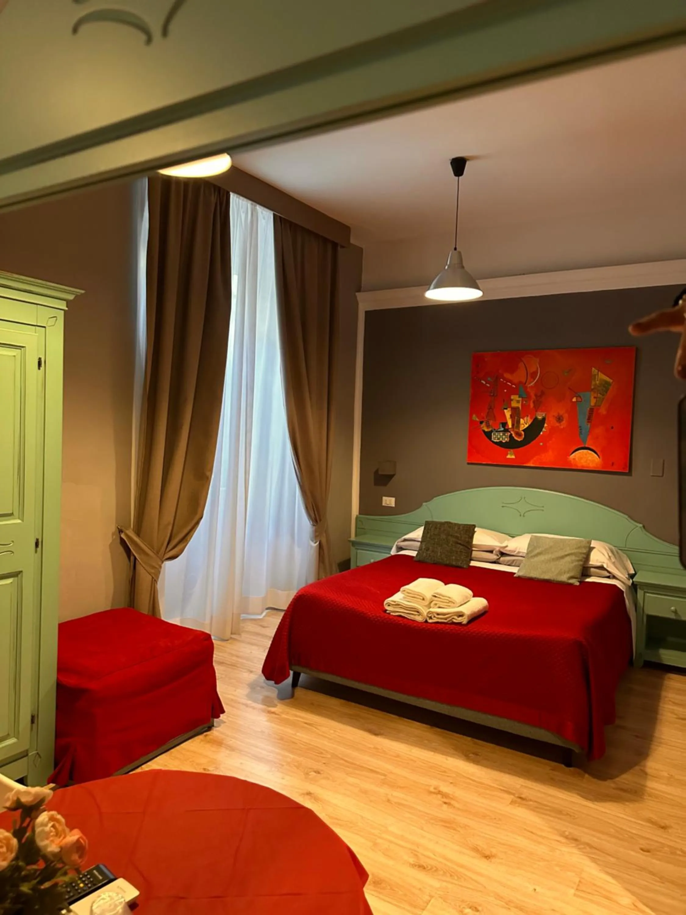 Bed in Cicerone Guest House