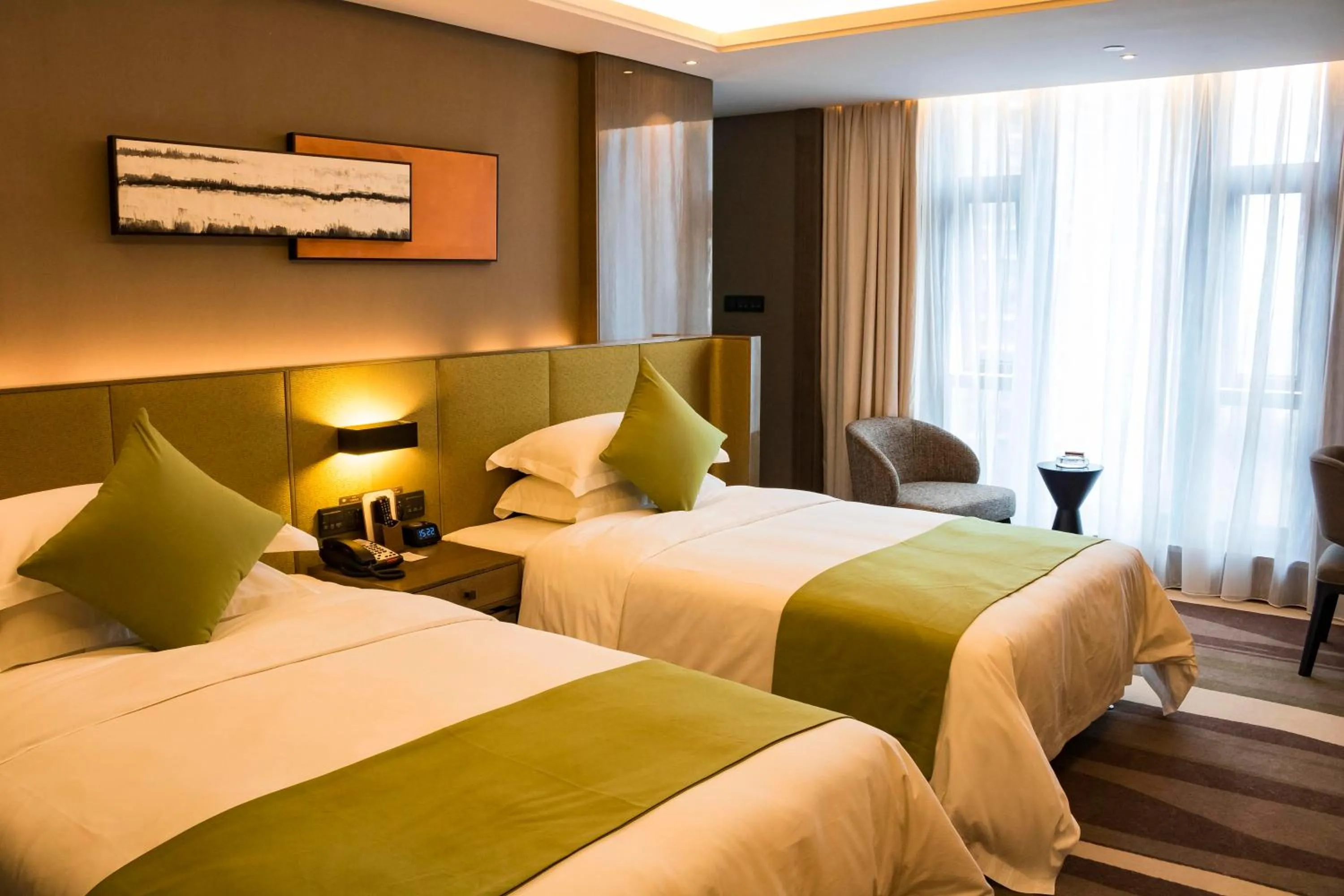 Bed in Leshan Ramada Hotel