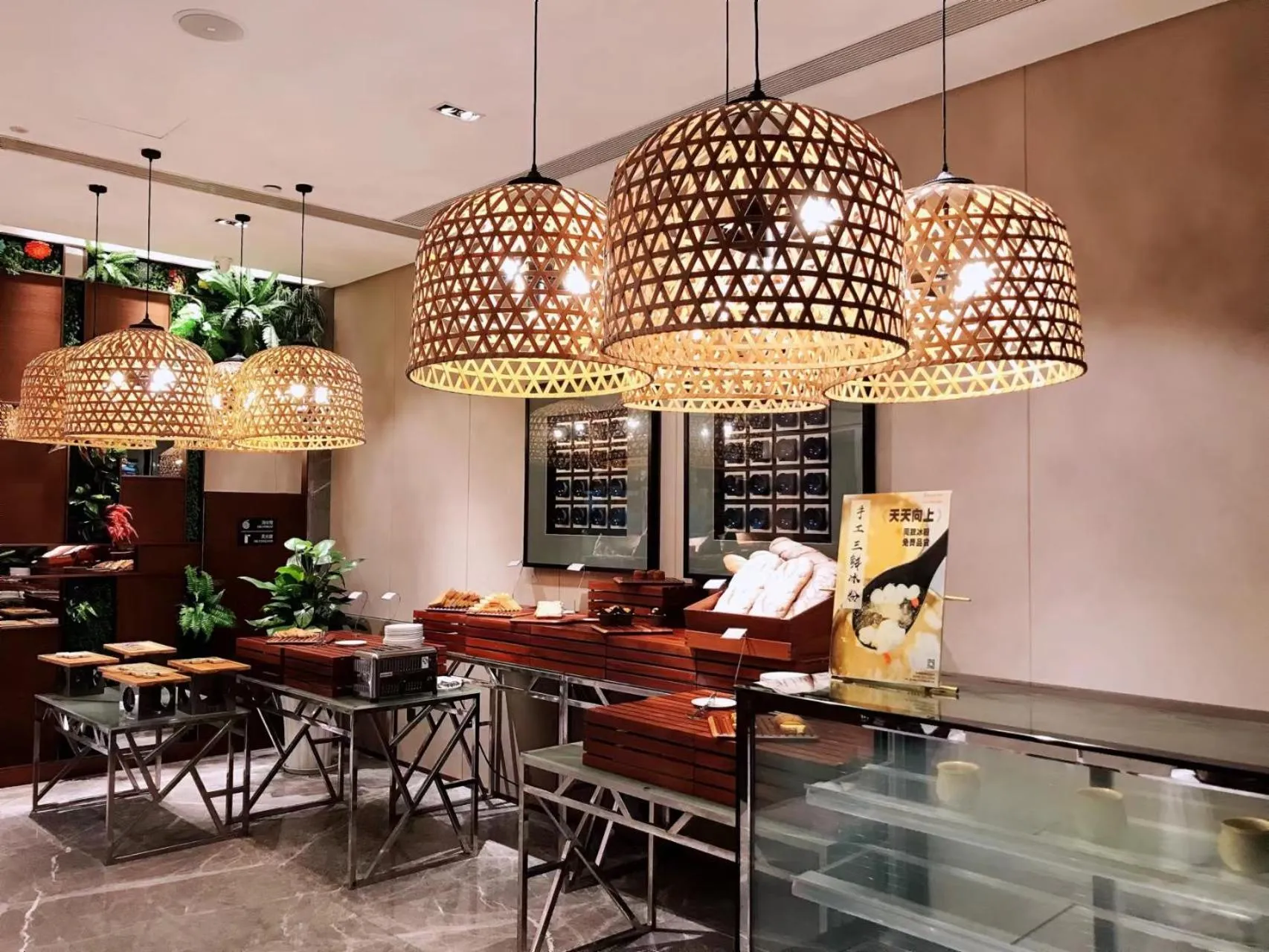 Buffet breakfast in Leshan Ramada Hotel