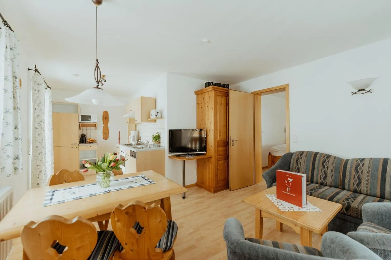 Living room in Schwarzwald-Hotel Kraeutle