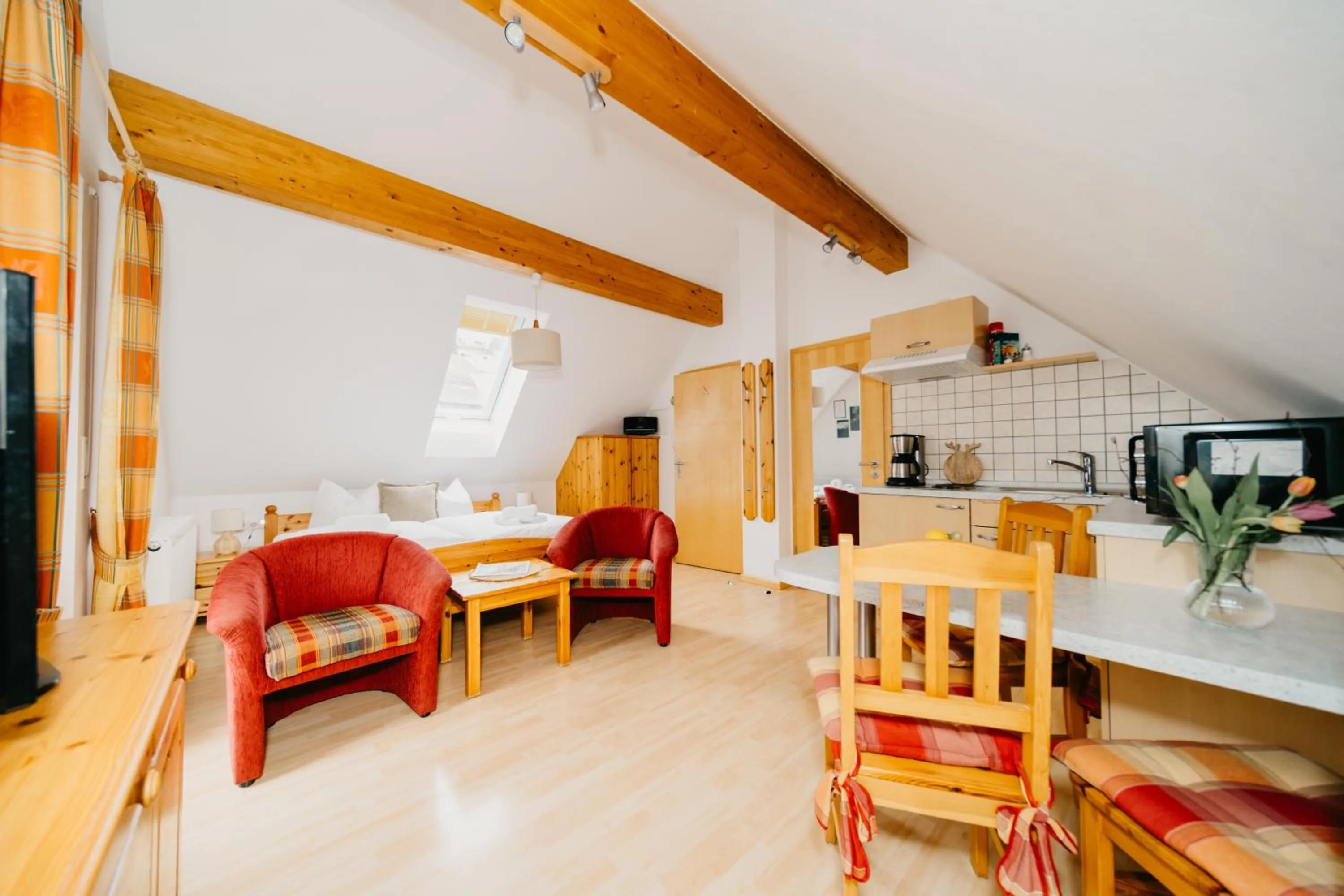 Photo of the whole room in Schwarzwald-Hotel Kraeutle