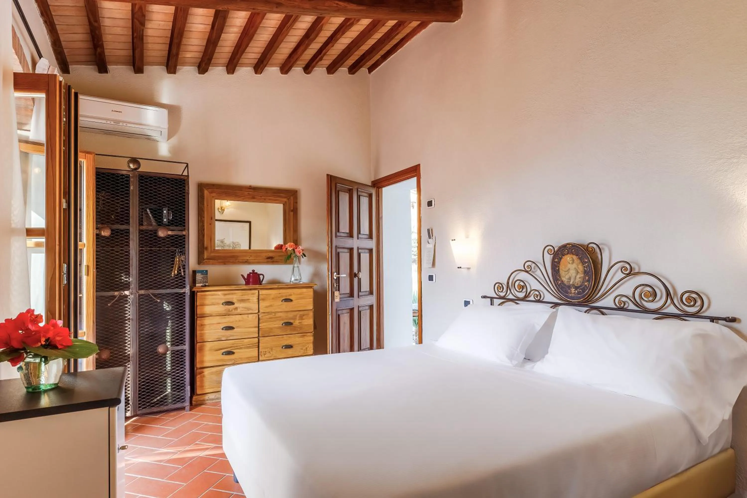 Bed in Hotel Cernia Isola Botanica