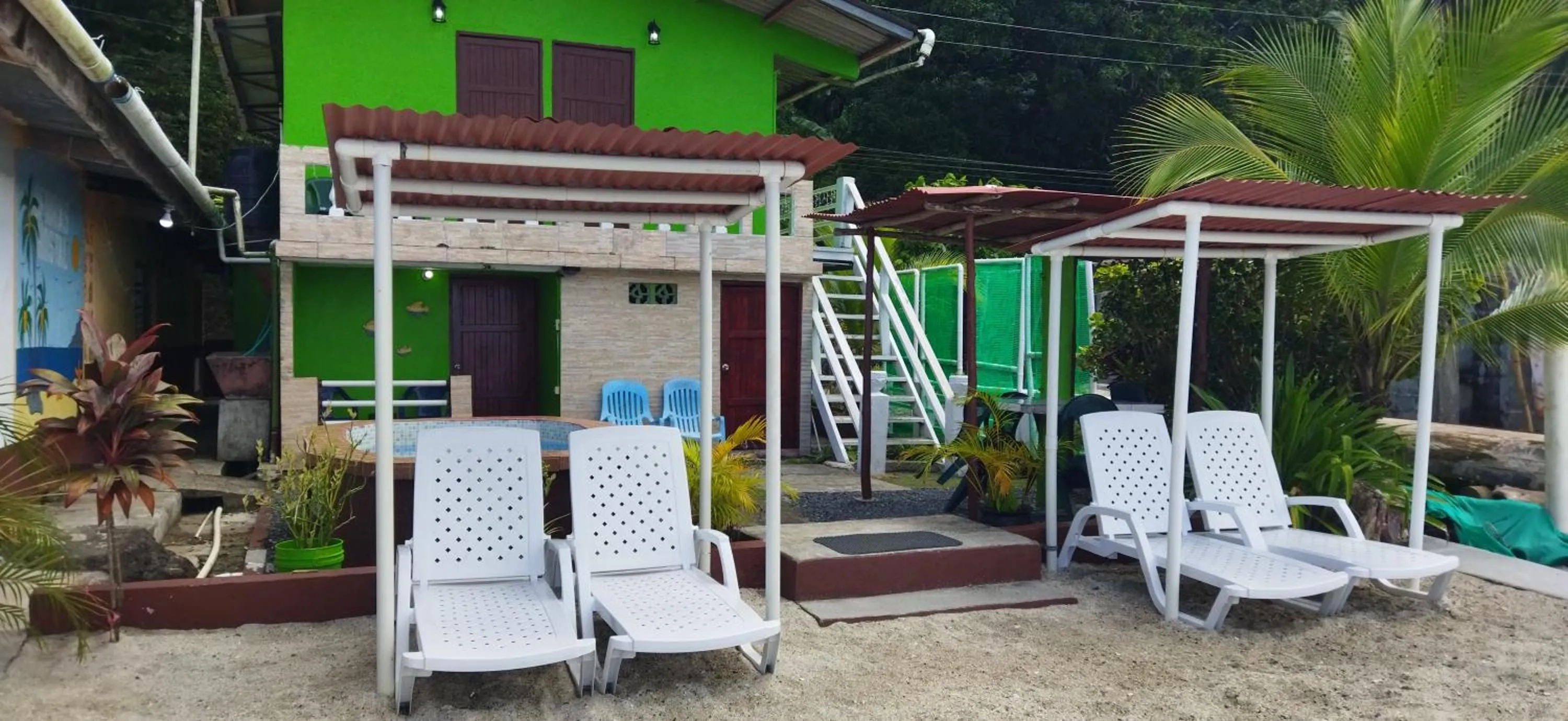 Ofiuras Hostal