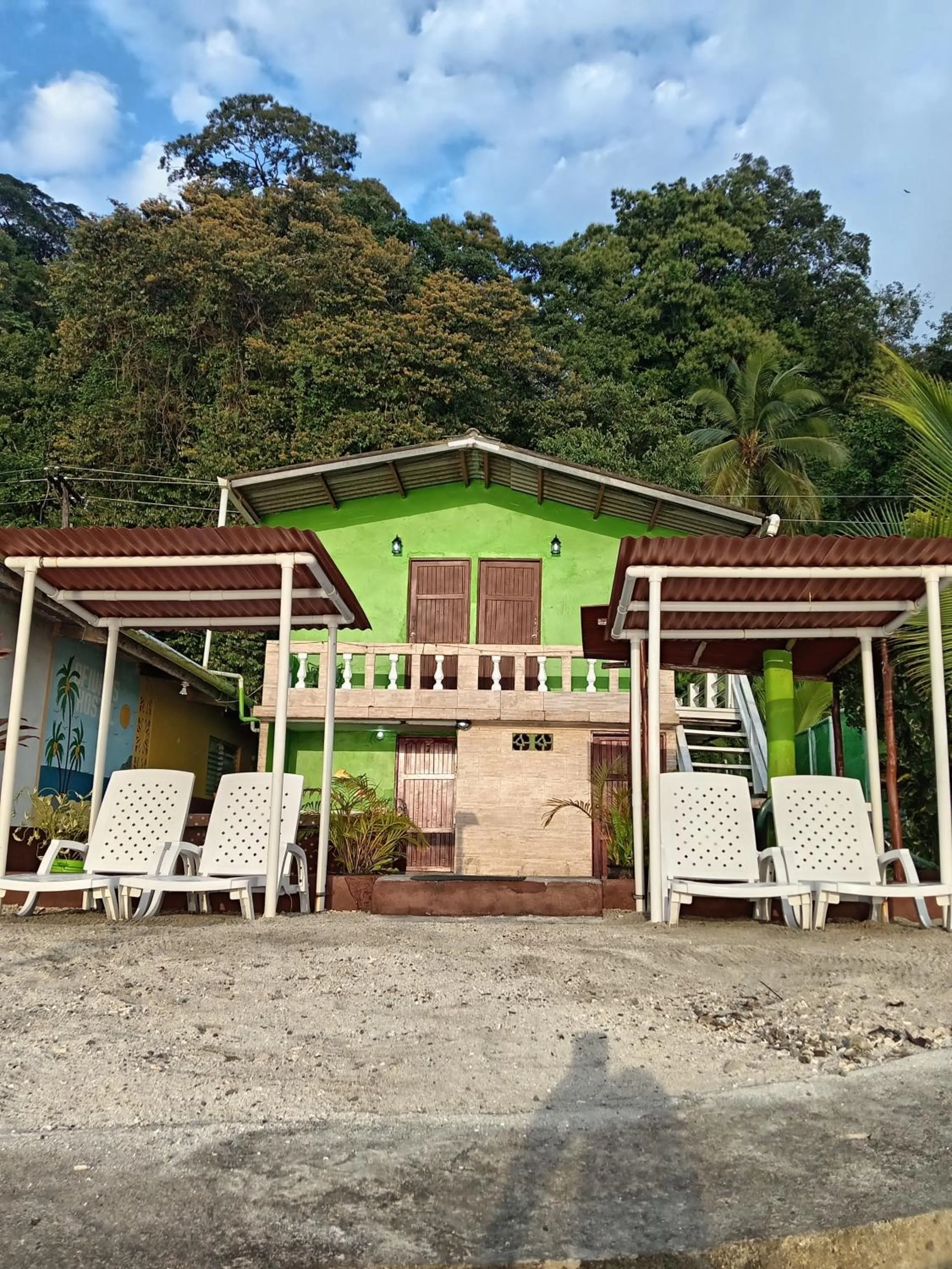Ofiuras Hostal