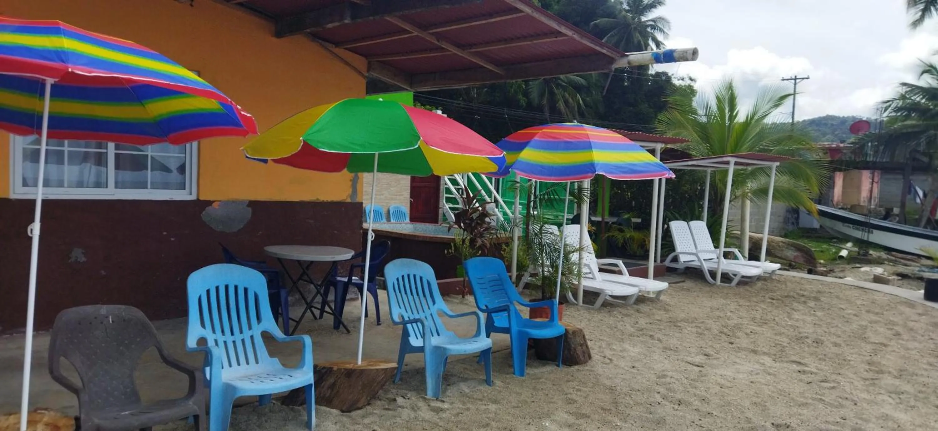 Ofiuras Hostal