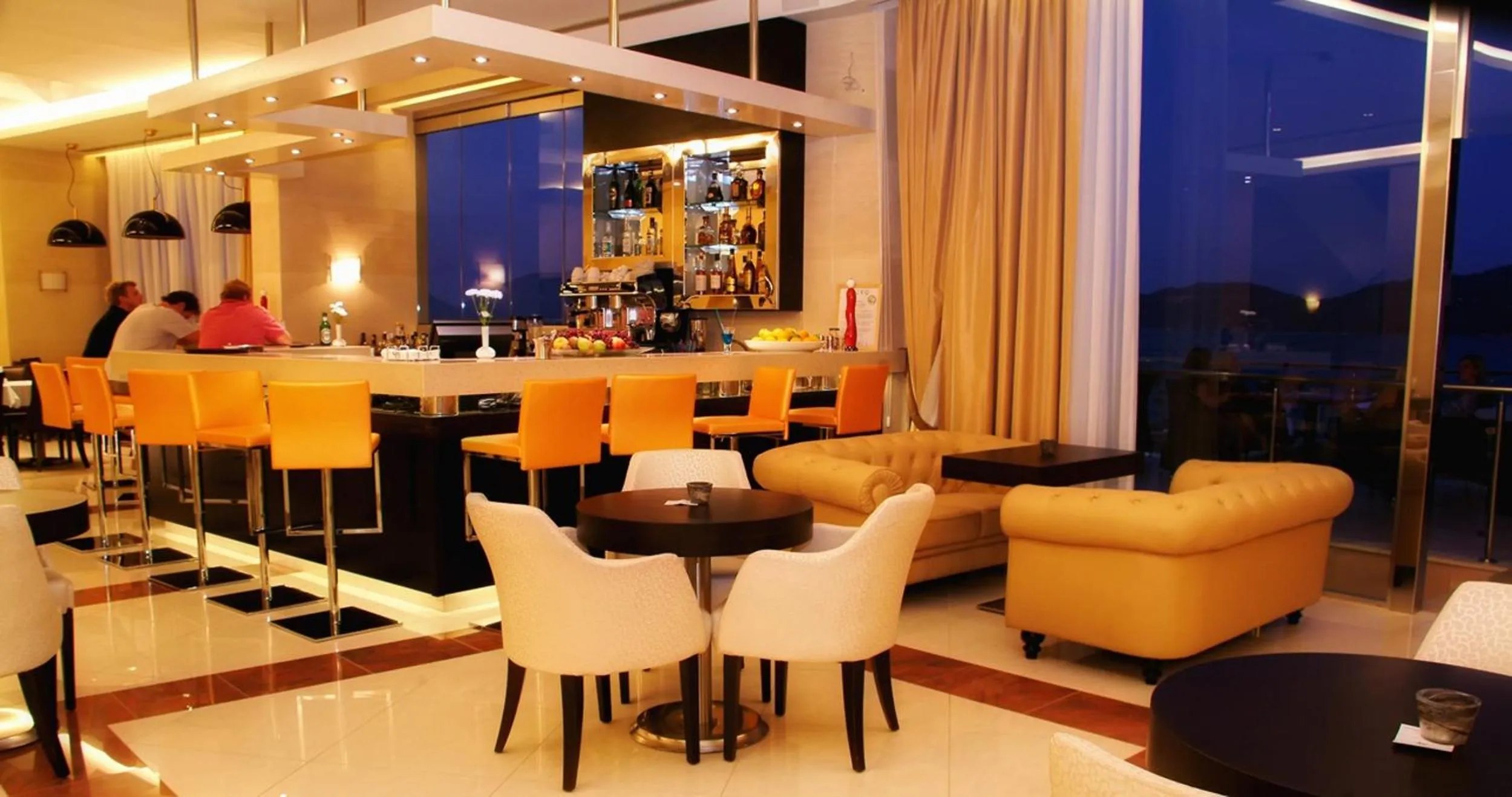 Restaurant/places to eat in Ionian Emerald Resort