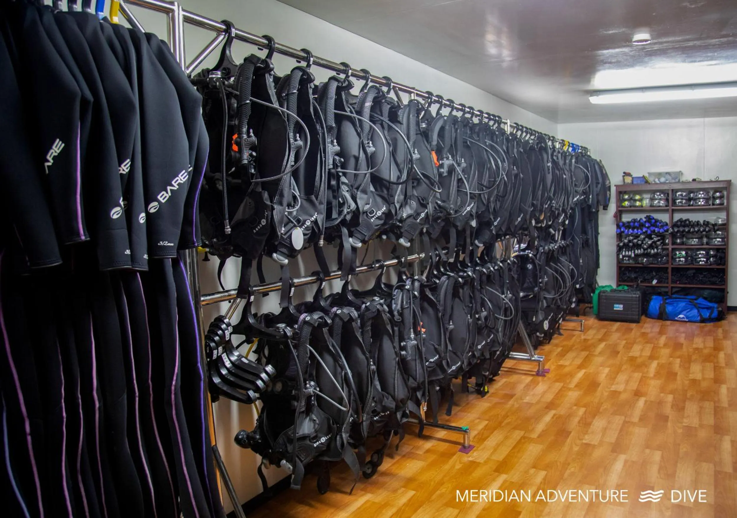 Snorkeling in Meridian Adventure Marina Club & Resort