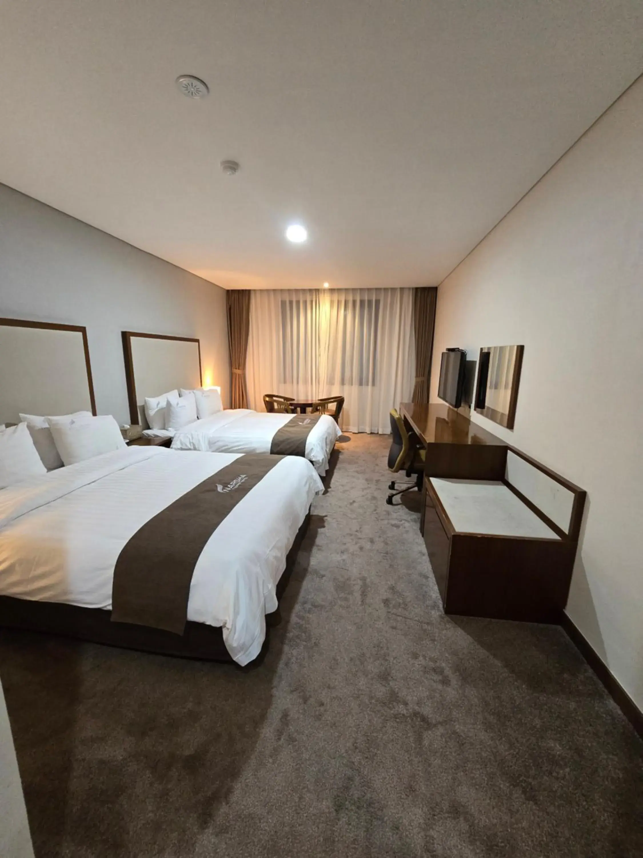 Family Twin Room in Yeosu Narsha Hotel Family Twin Room in Yeosu Narsha Hotel
