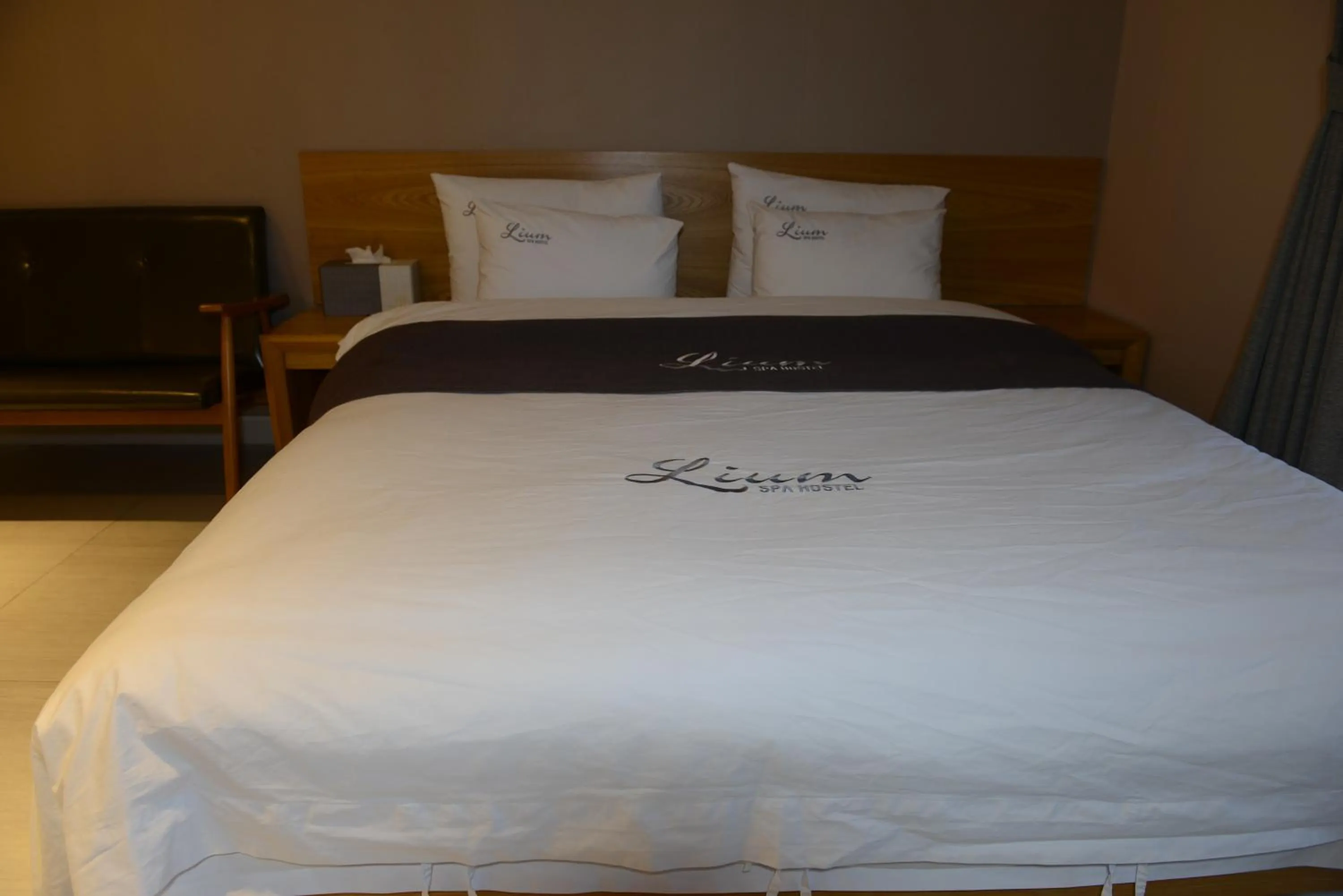 Bed in Lium Spa Hostel