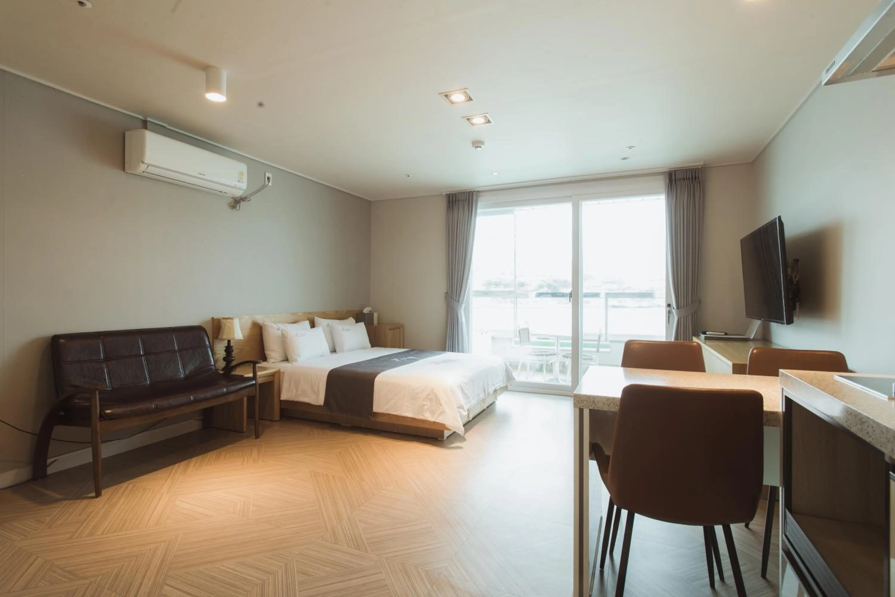 Bed in Lium Spa Hostel