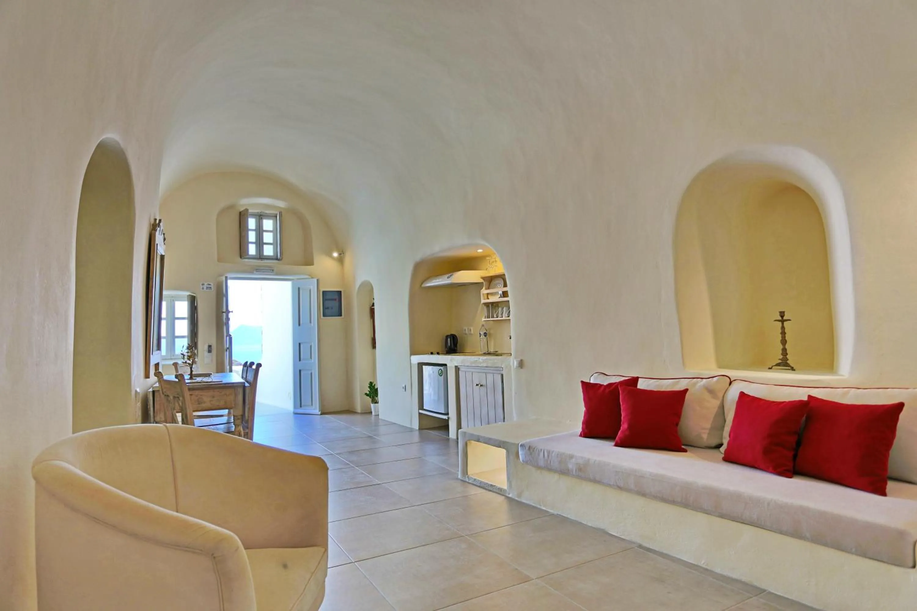Living room in Oia Mare Villas