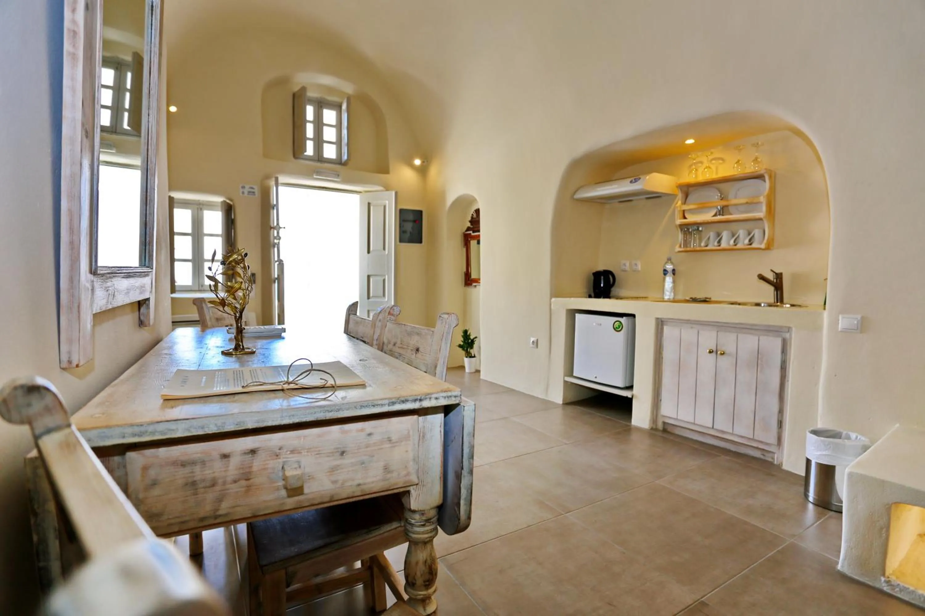 Dining area in Oia Mare Villas