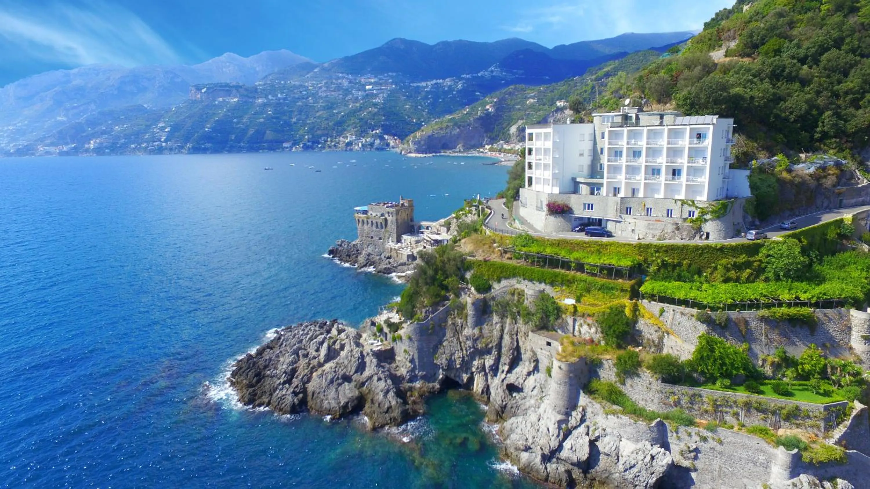 Facade/entrance in Residence Due Torri