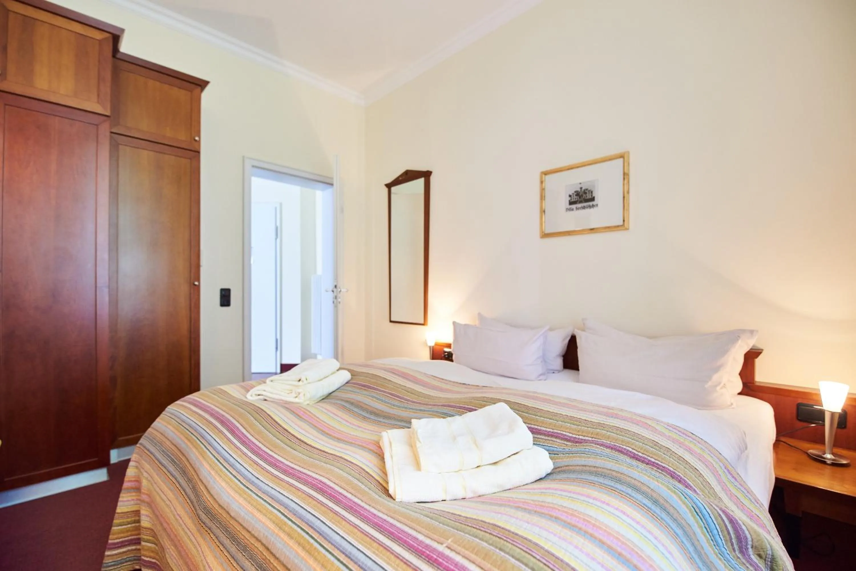 Bed in Aparthotel Seeschlösschen