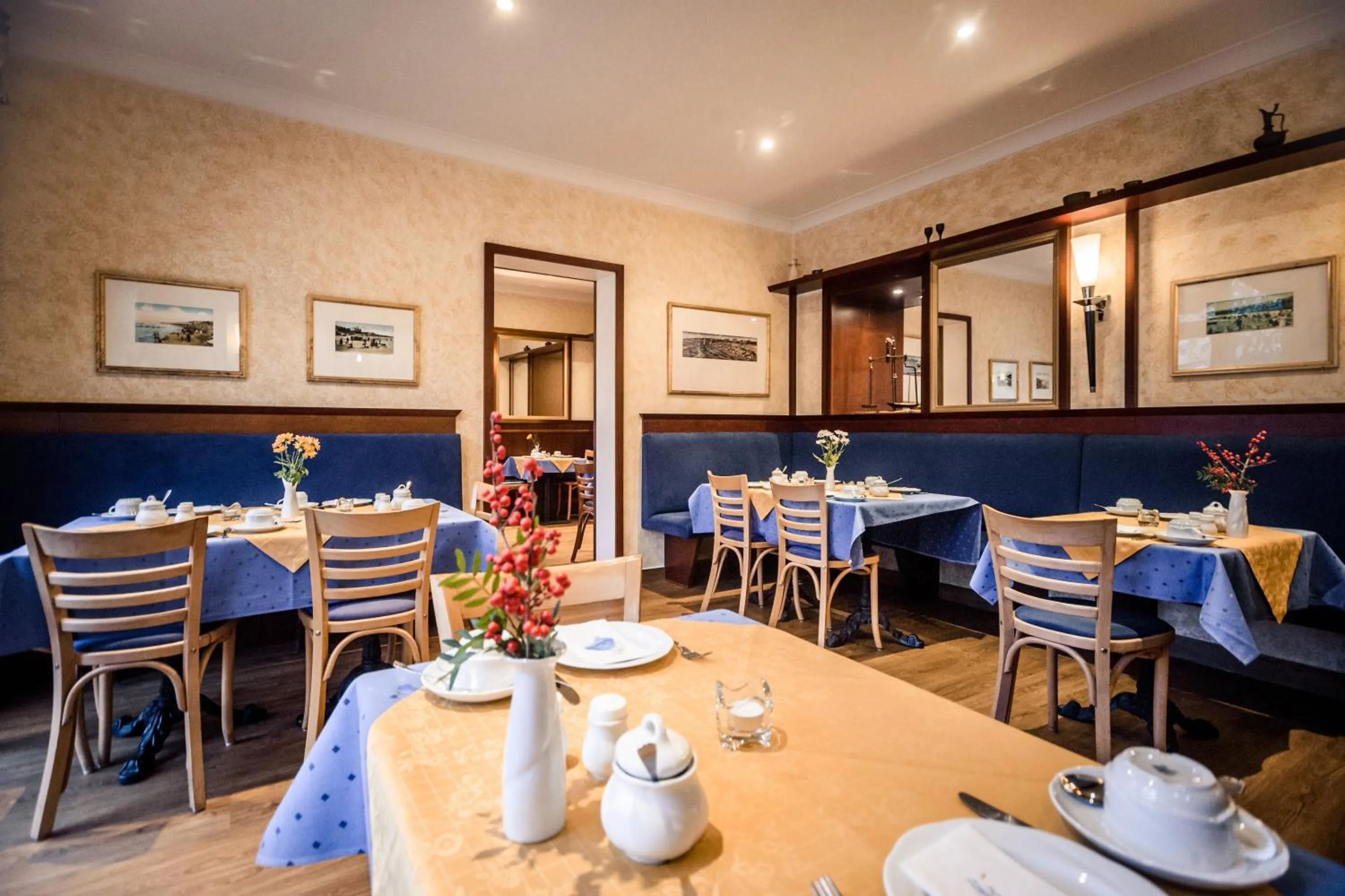 Restaurant/places to eat in Aparthotel Seeschlösschen