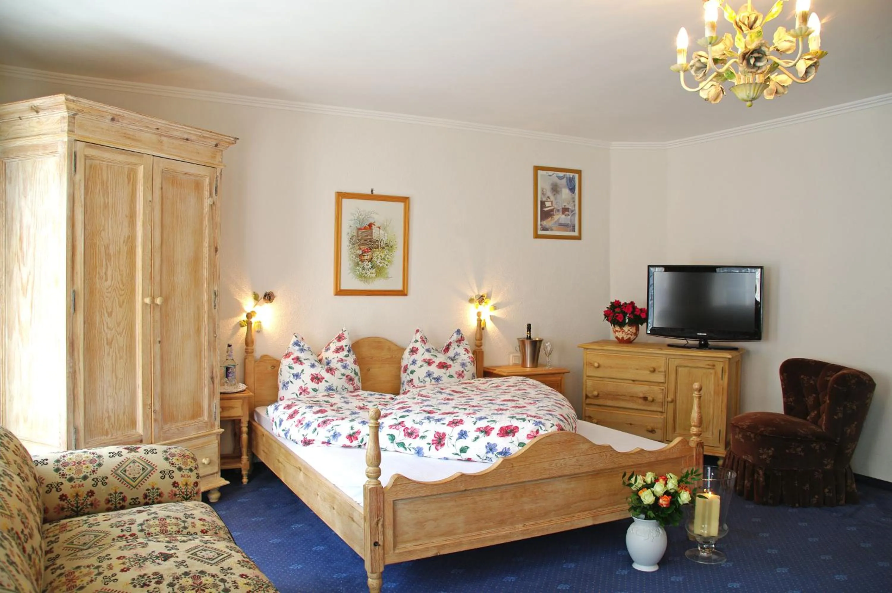 Bed in Hotel Haus Keuthen