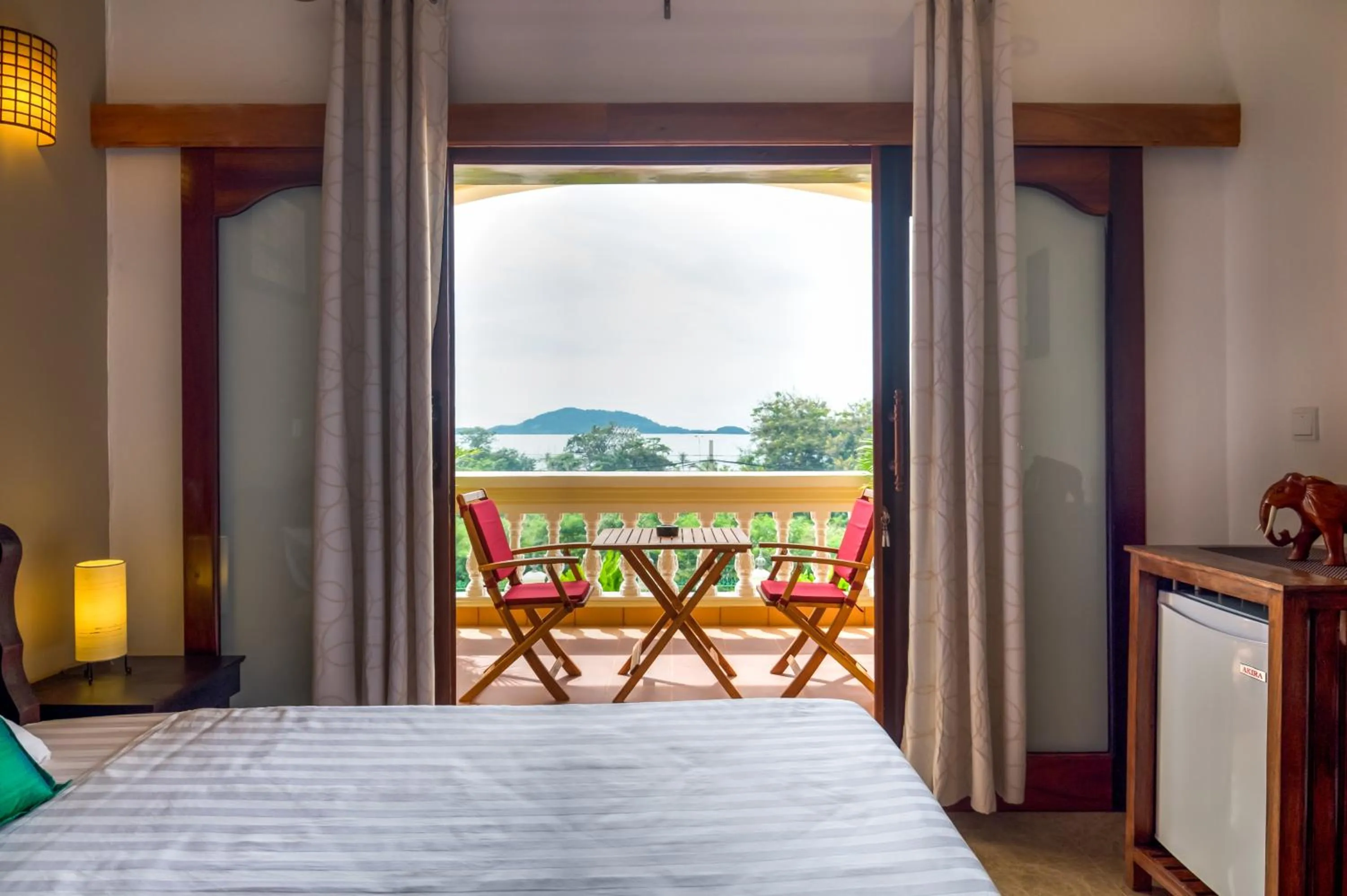 Sea view, Bed in Riviera Hotel & Resort Kep