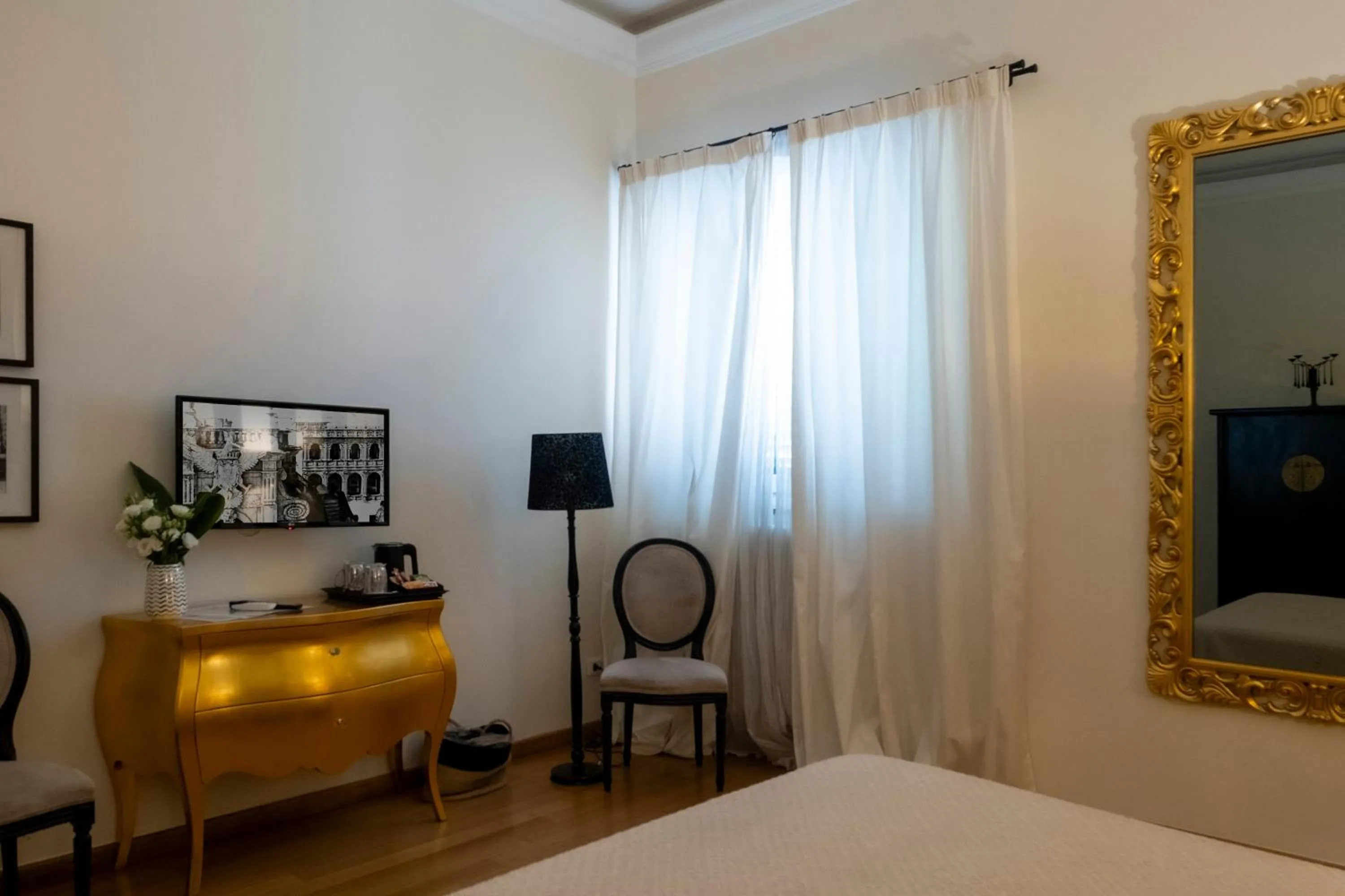 Bed in BB 22 Charming Rooms & Apartments