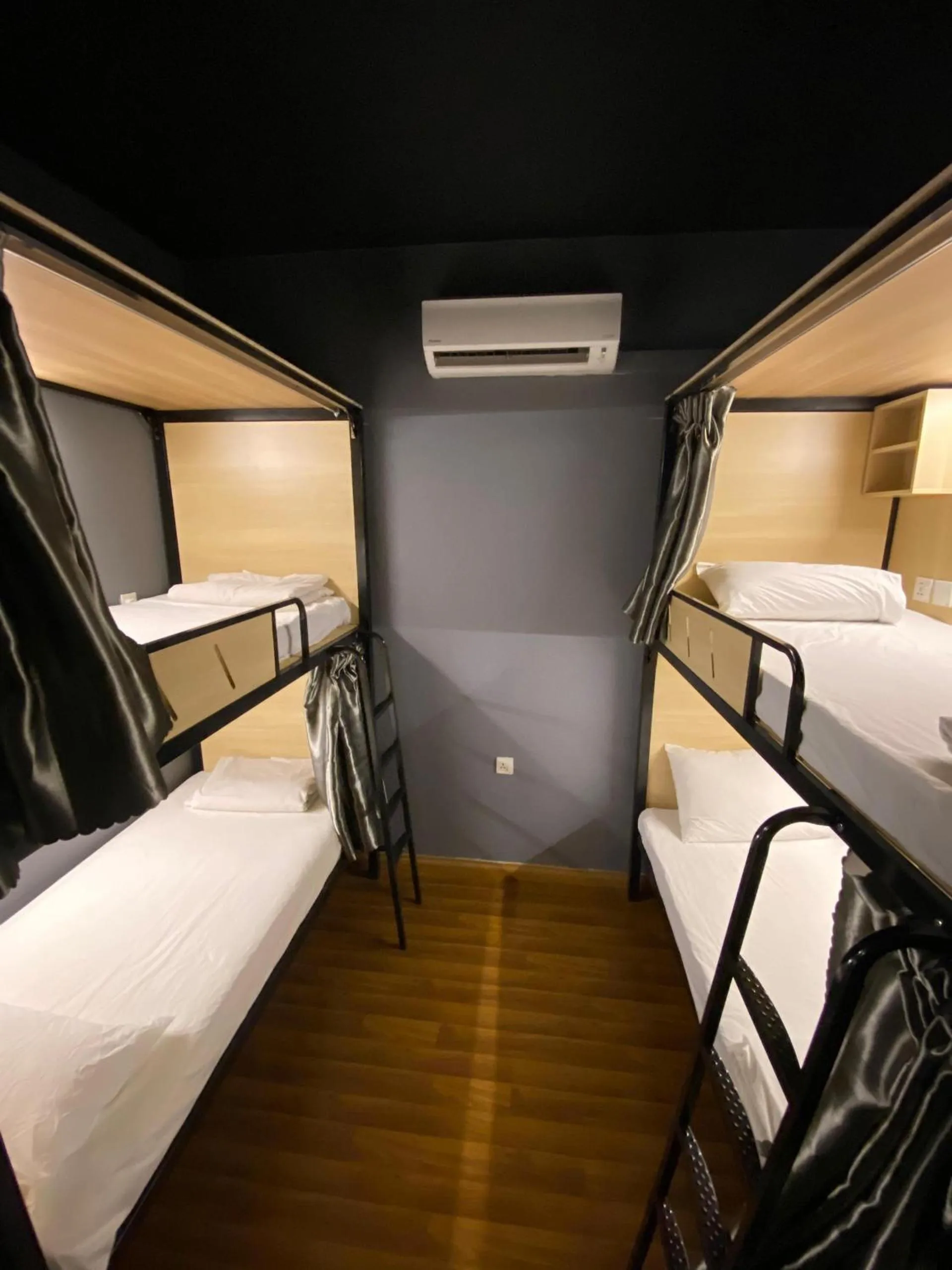 Bed in Travelogue Guest House