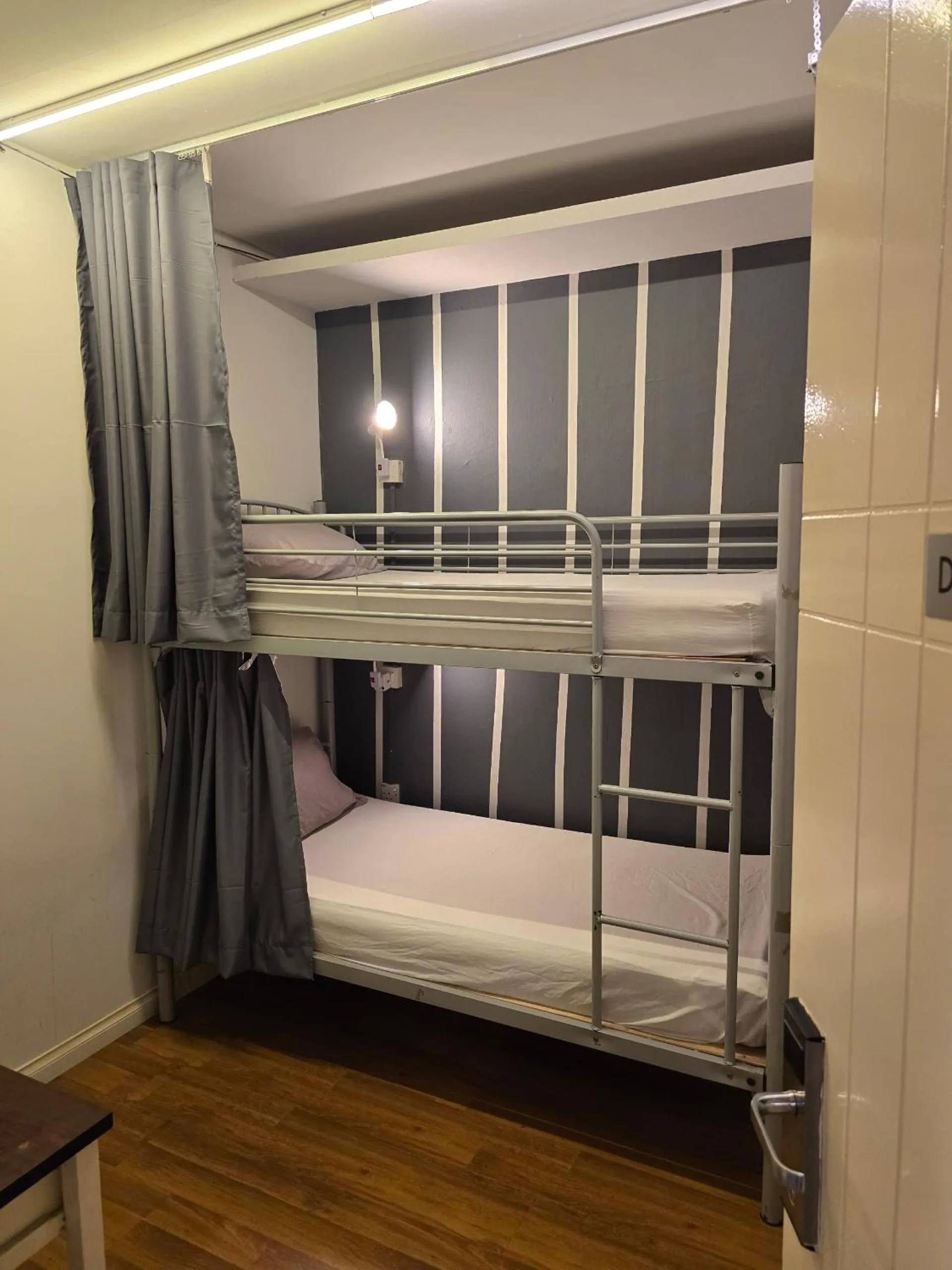 Bed in Travelogue Guest House