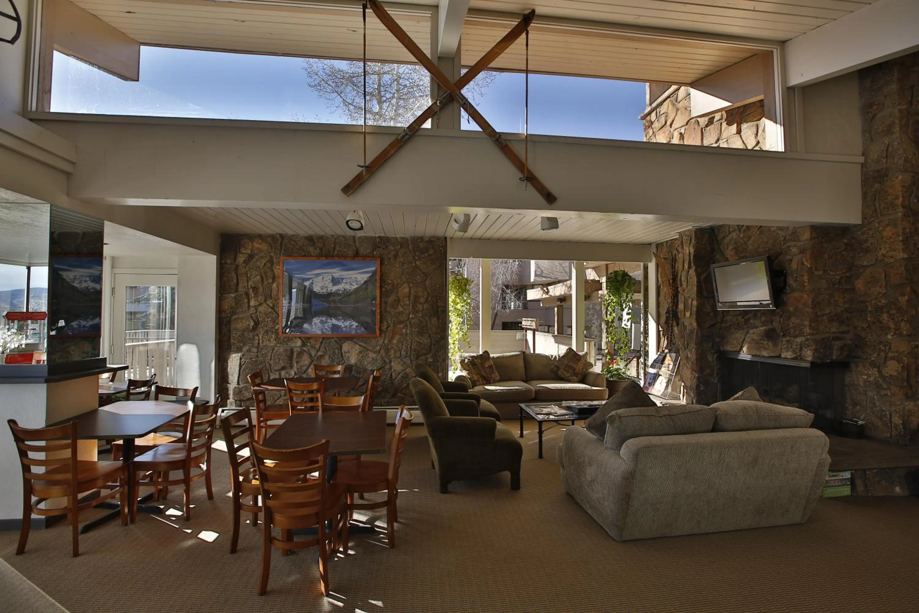 Lobby or reception in Pokolodi Lodge