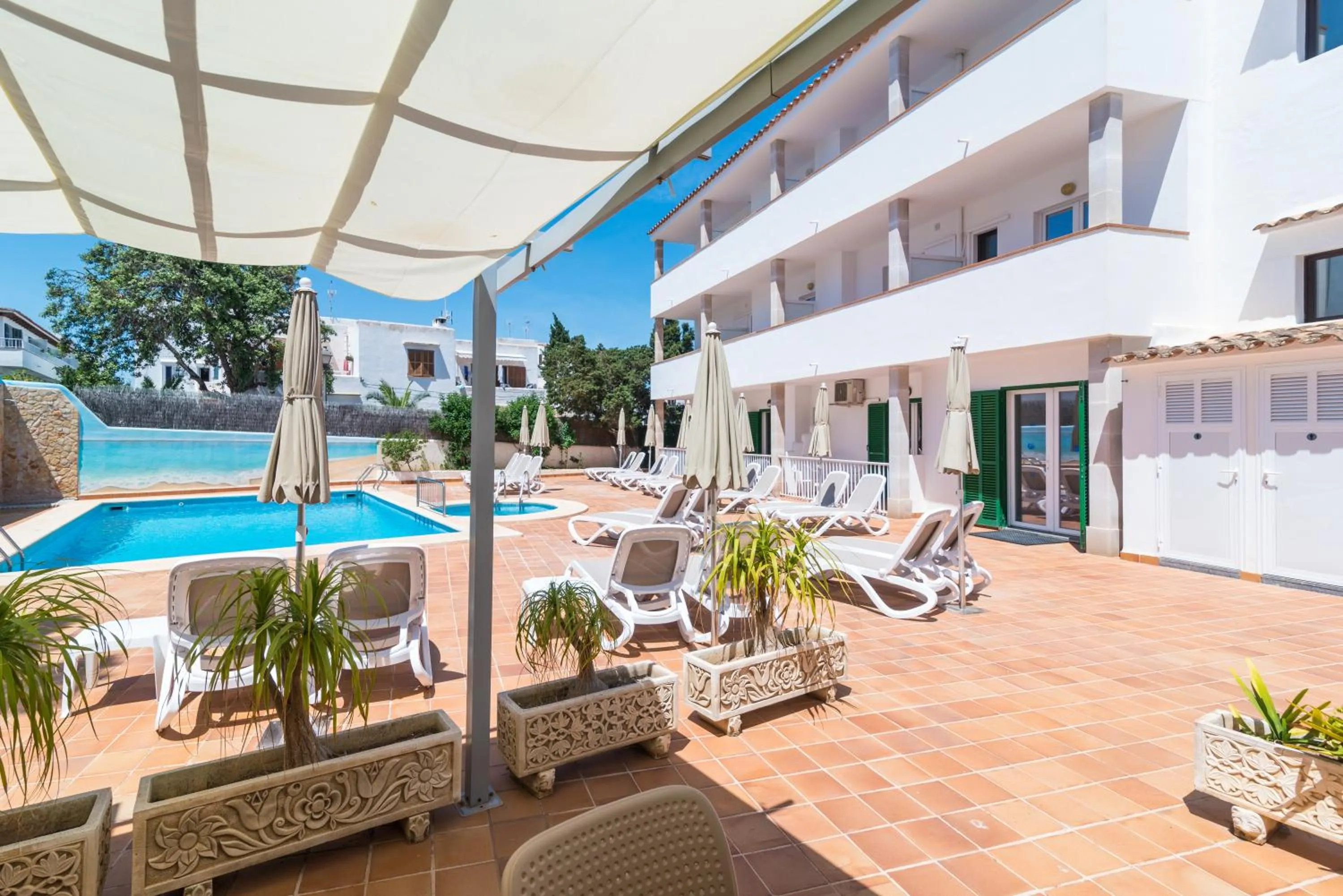 Property building in Hotel Ses Puntetes