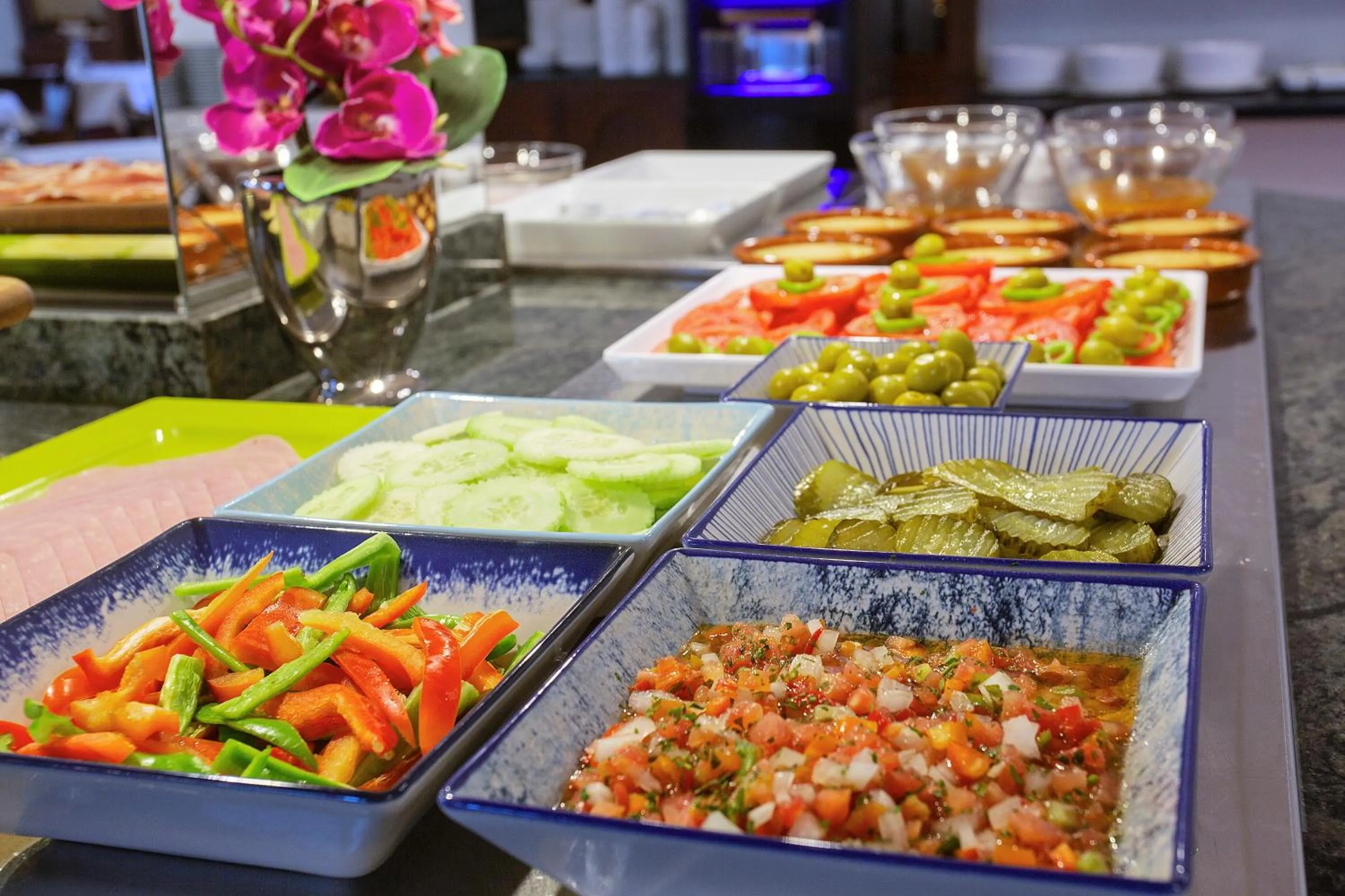 Buffet breakfast in Hotel Ses Puntetes