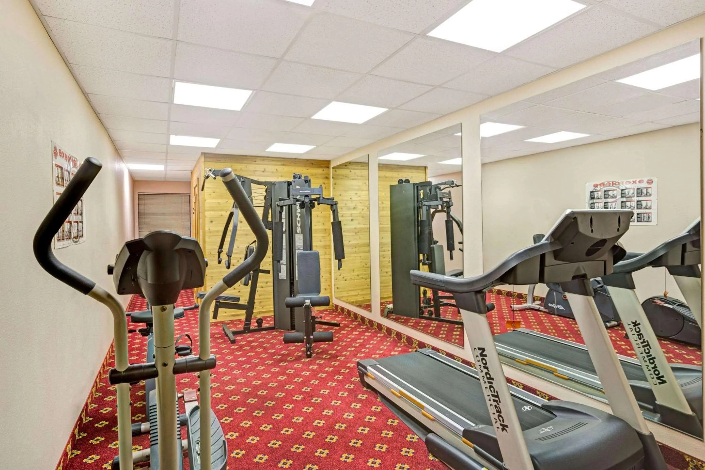 Activities in Days Inn & Suites by Wyndham Louisville SW