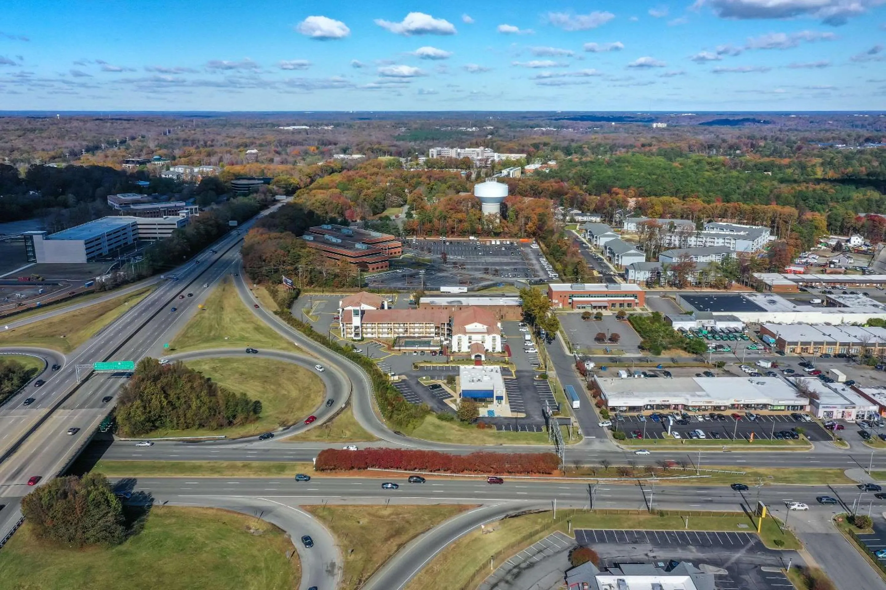 Property building in Days Inn by Wyndham Richmond/South