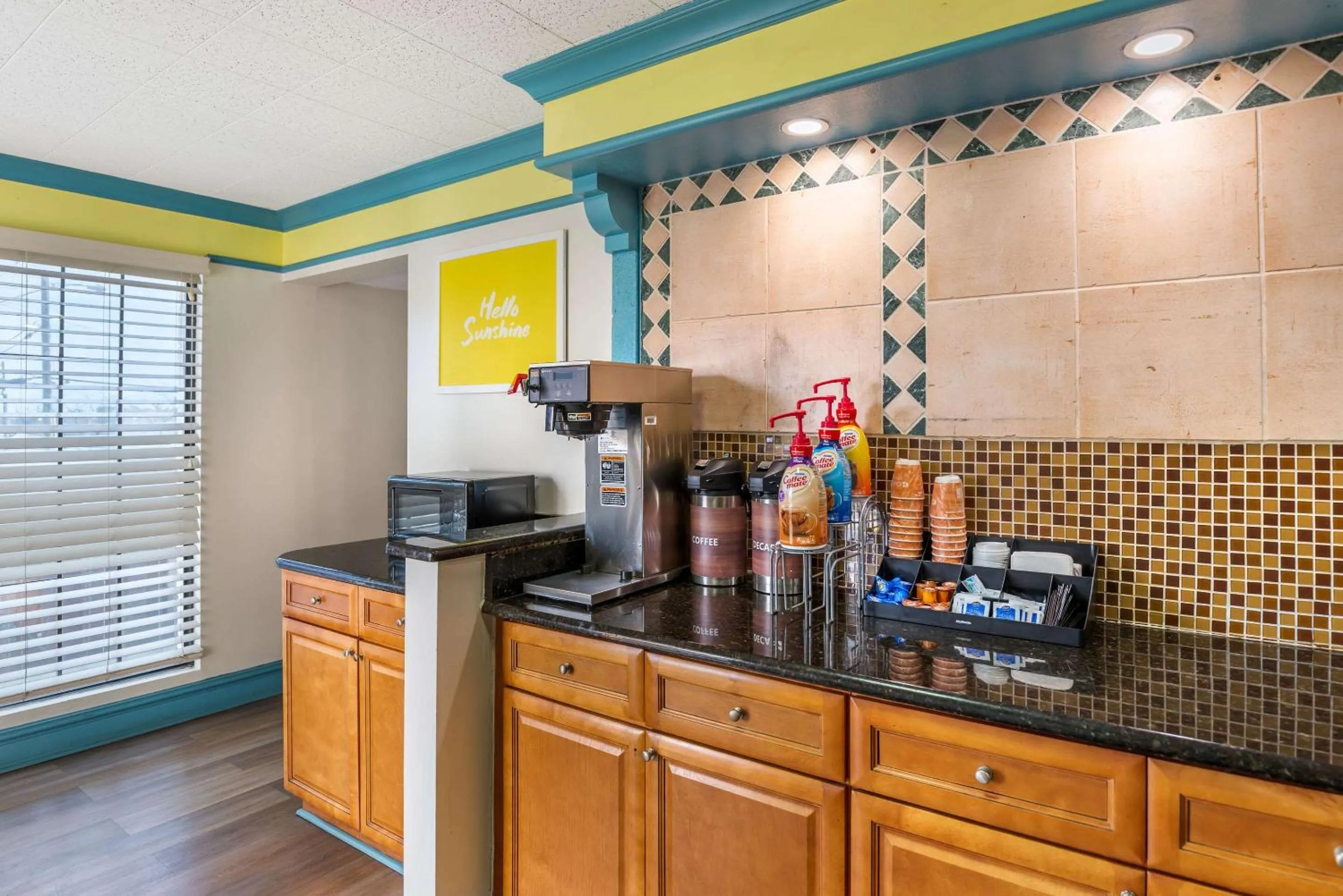 Breakfast in Days Inn by Wyndham Richmond/South