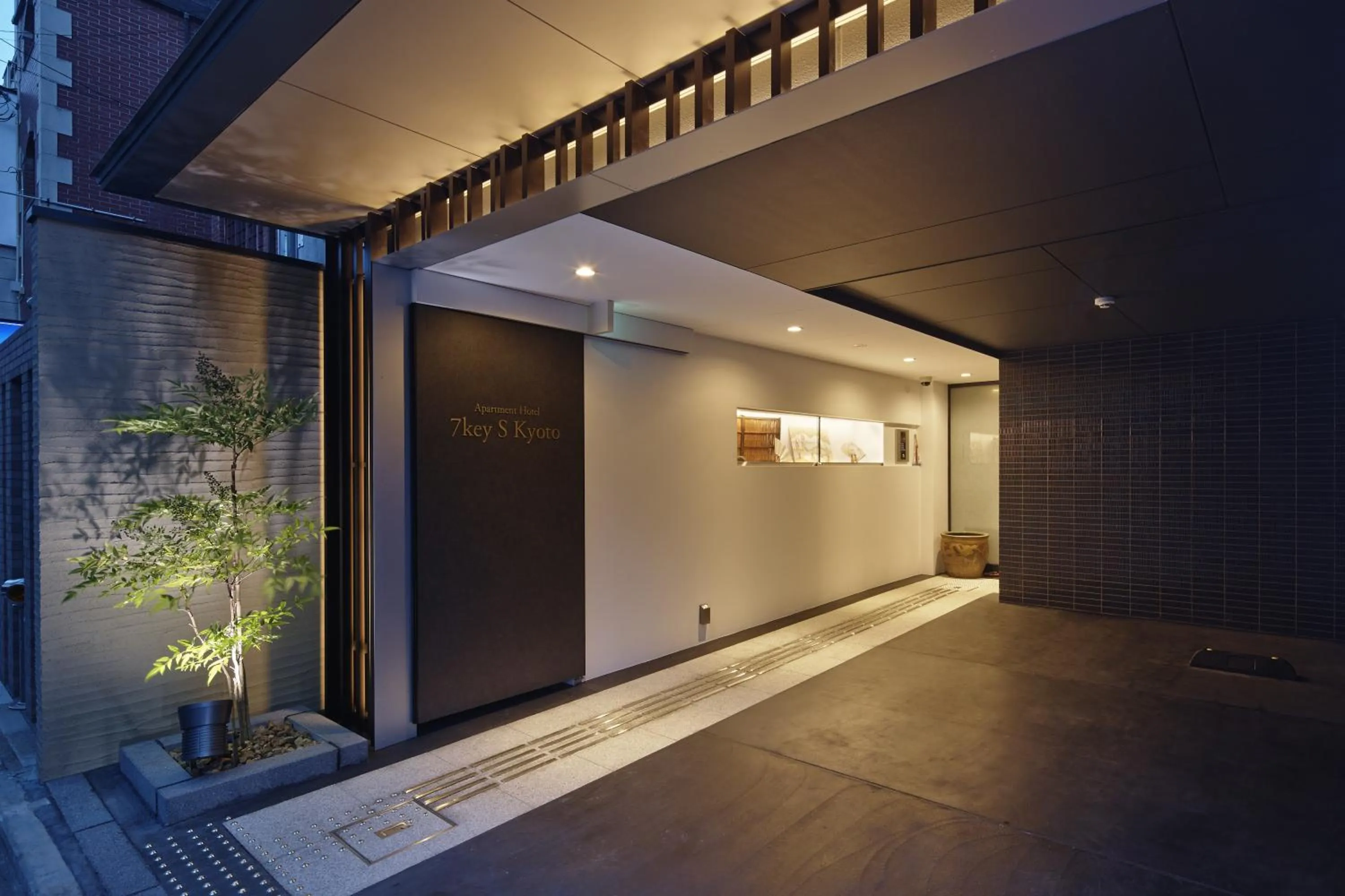 Facade/entrance in Apartment Hotel 7key S Kyoto