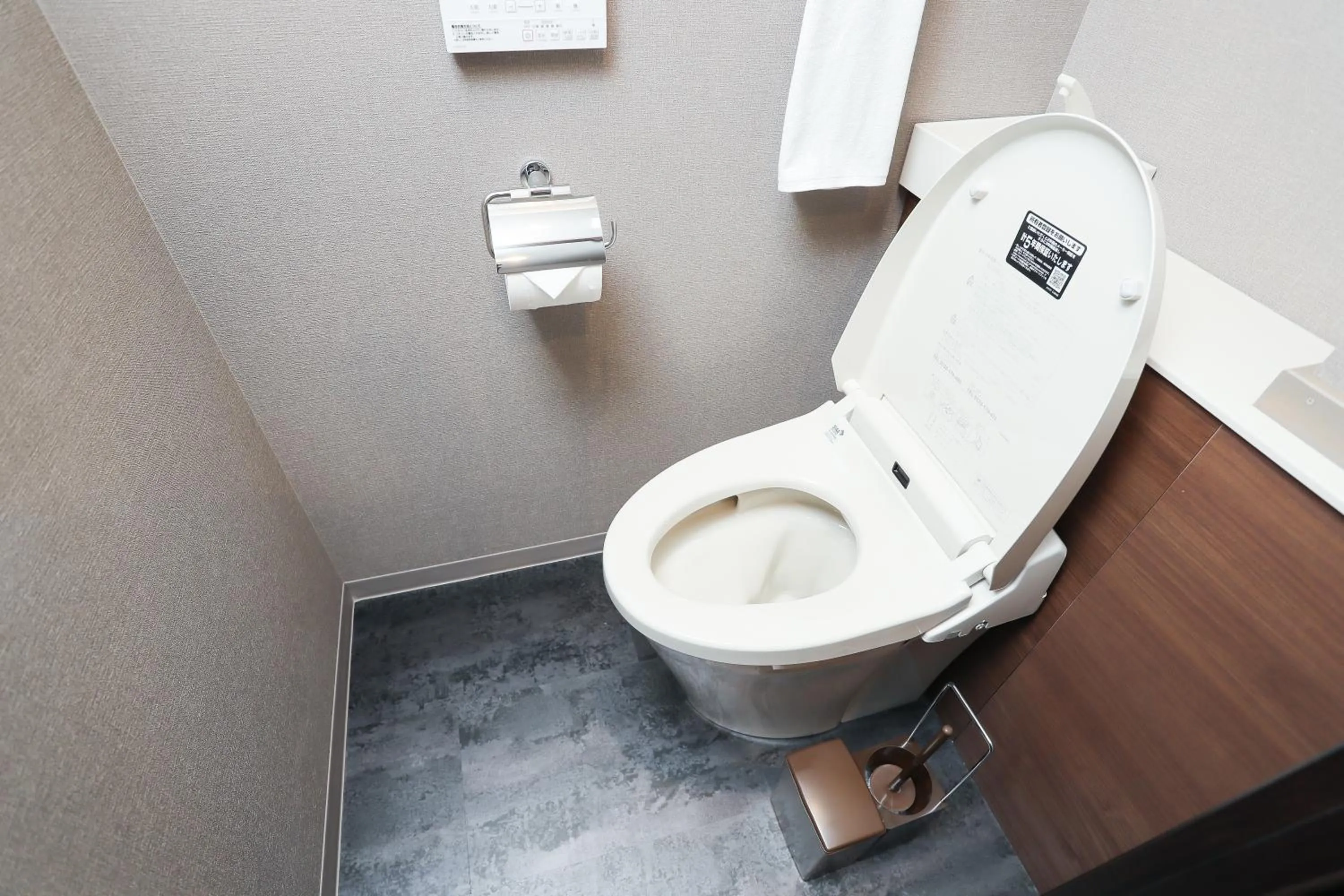 Toilet in Apartment Hotel 7key S Kyoto